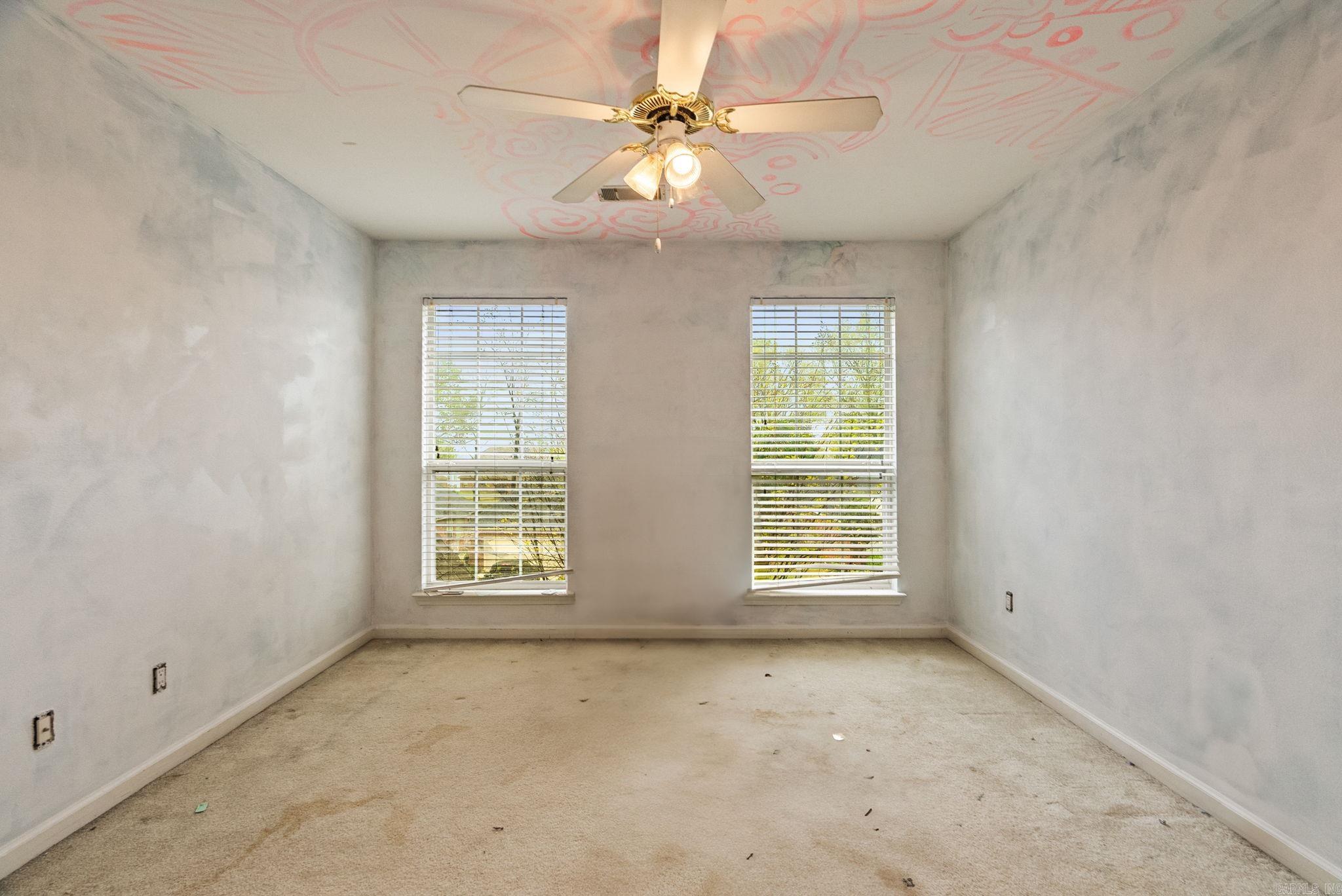 PALISADES HEIGHTS - Residential