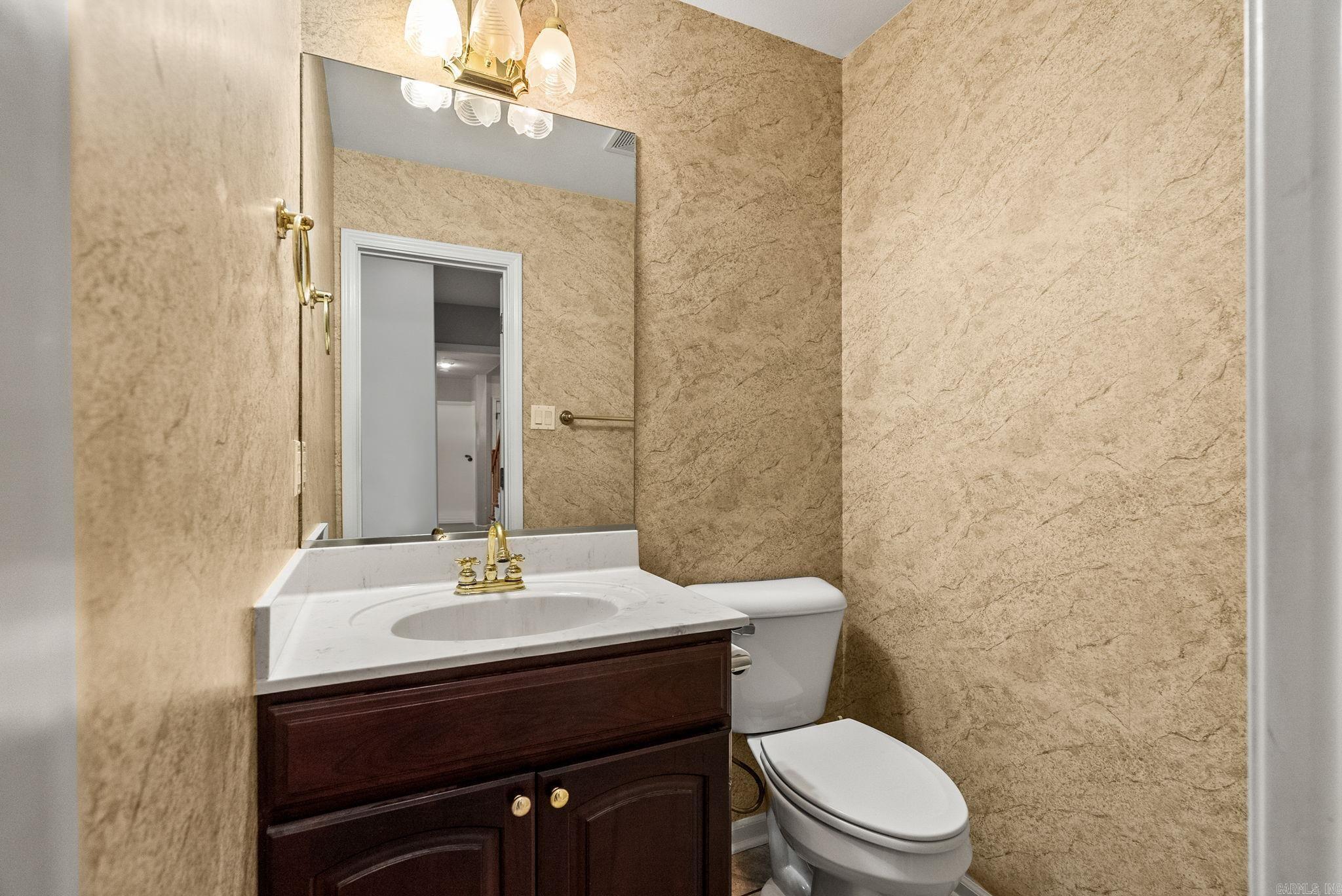 PALISADES HEIGHTS - Residential