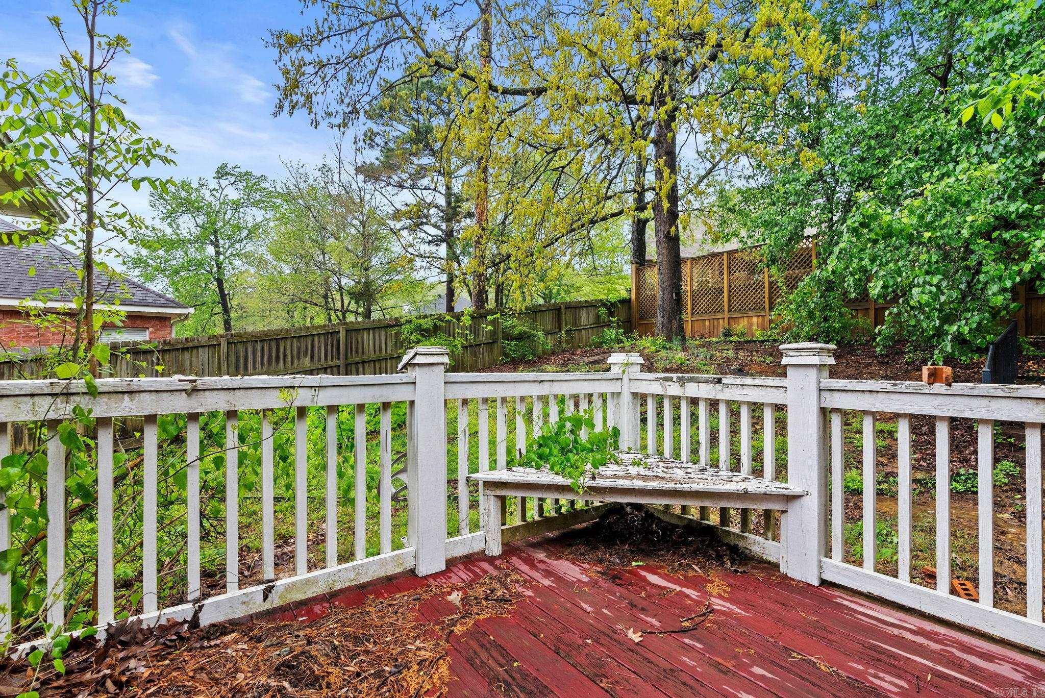 PALISADES HEIGHTS - Residential