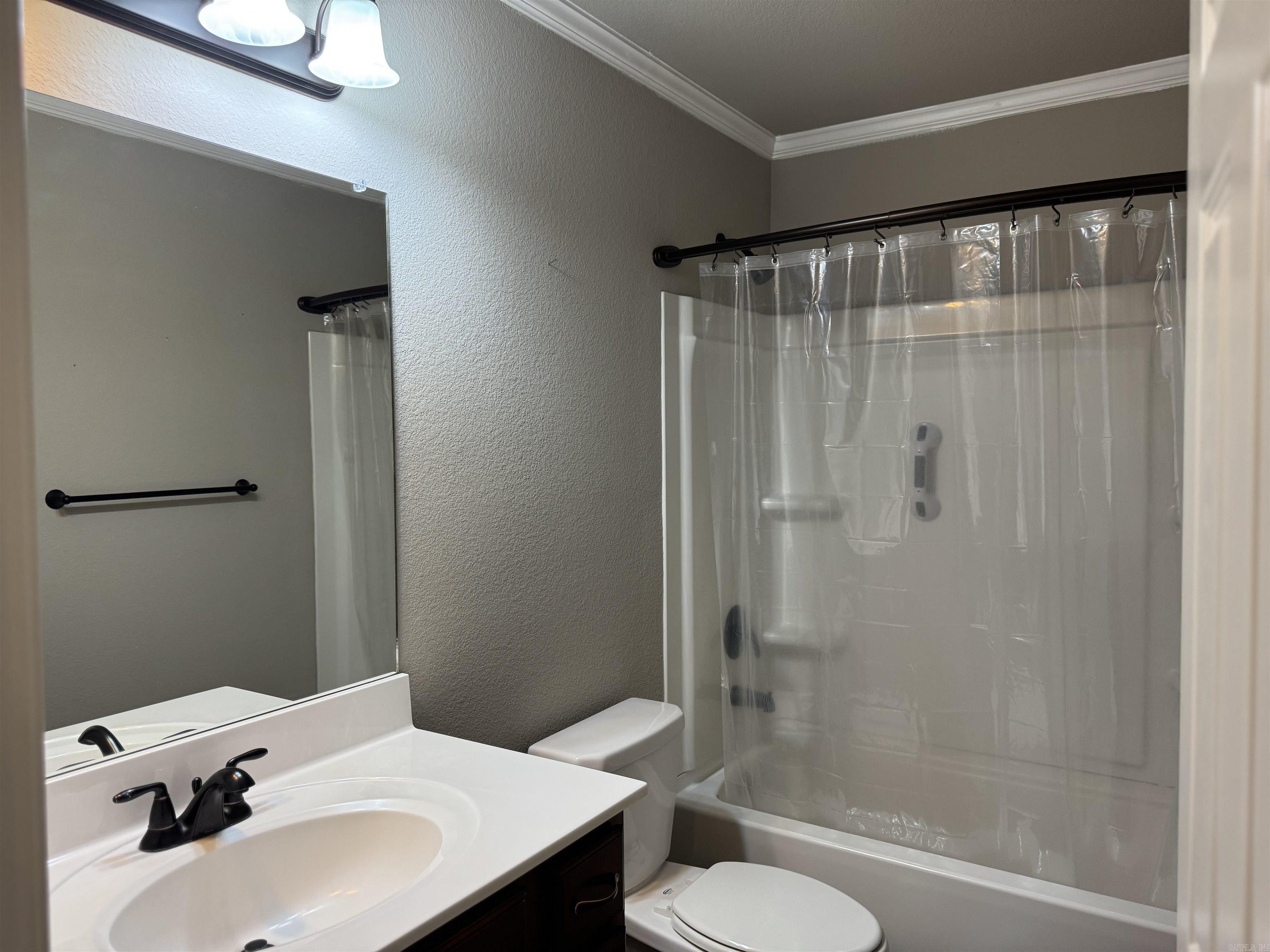 STONEHENGE PLACE - Residential