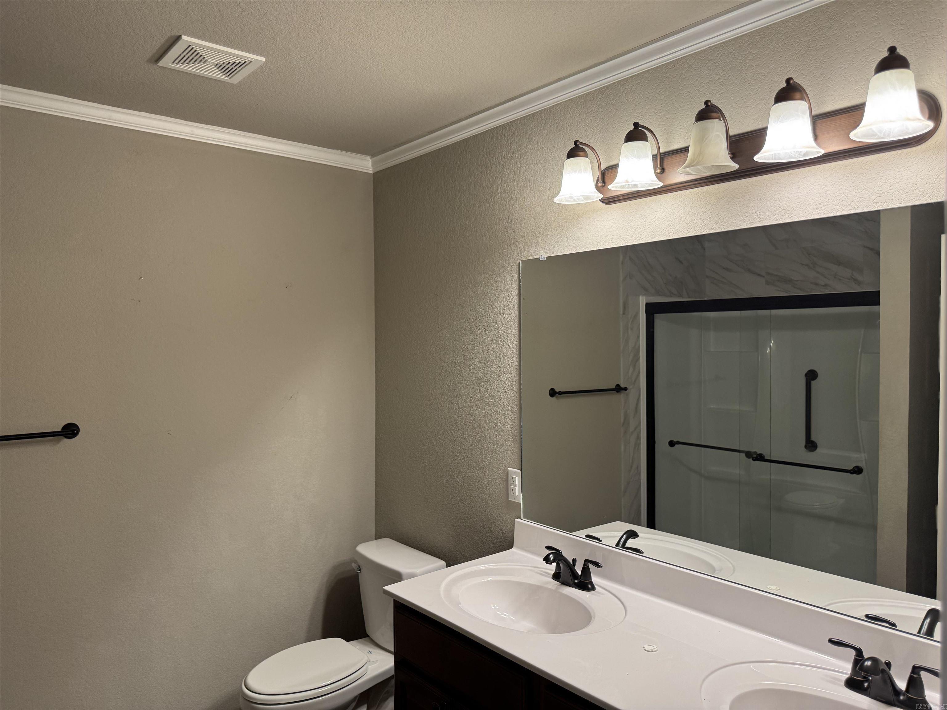 STONEHENGE PLACE - Residential