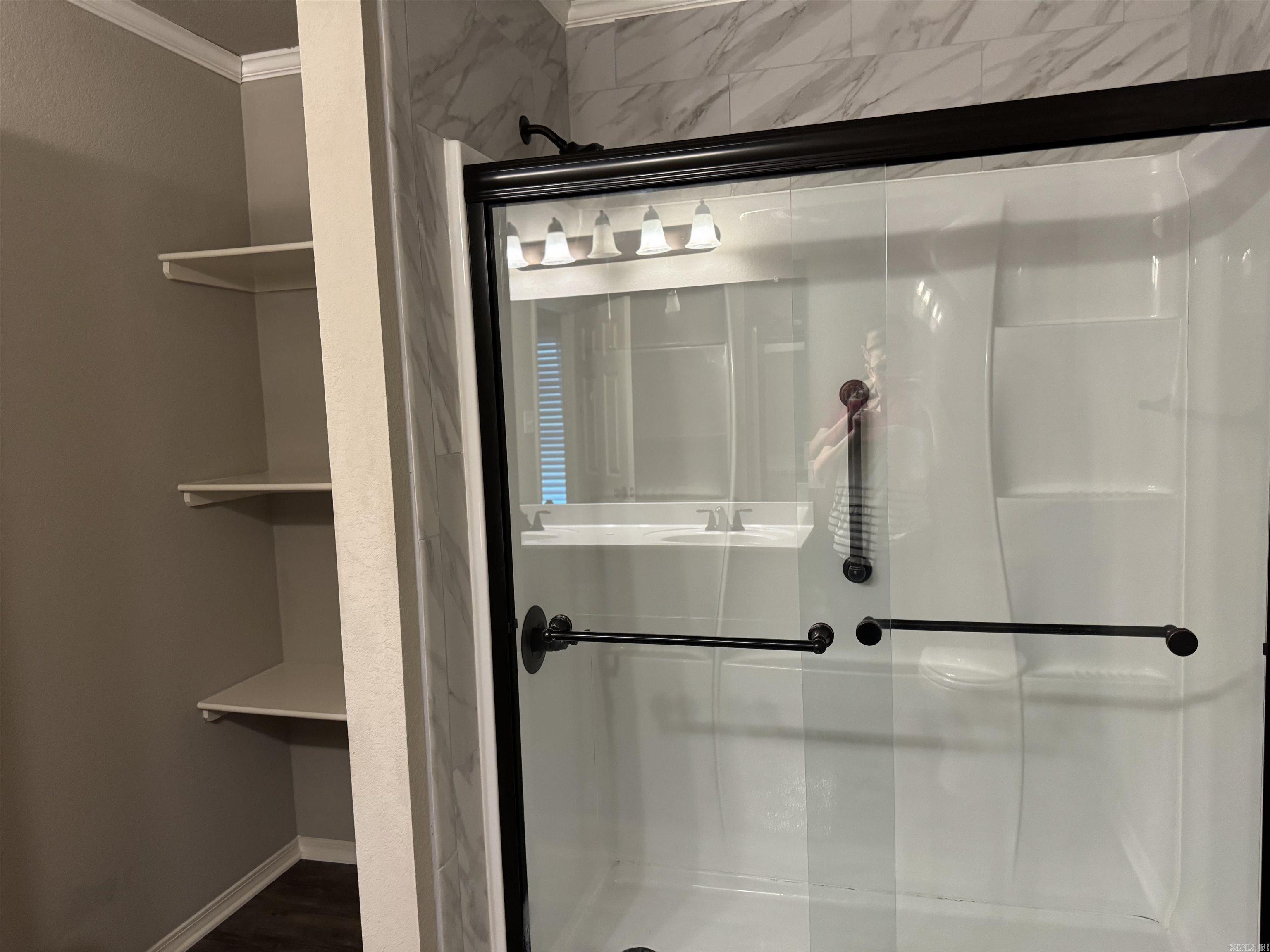 STONEHENGE PLACE - Residential