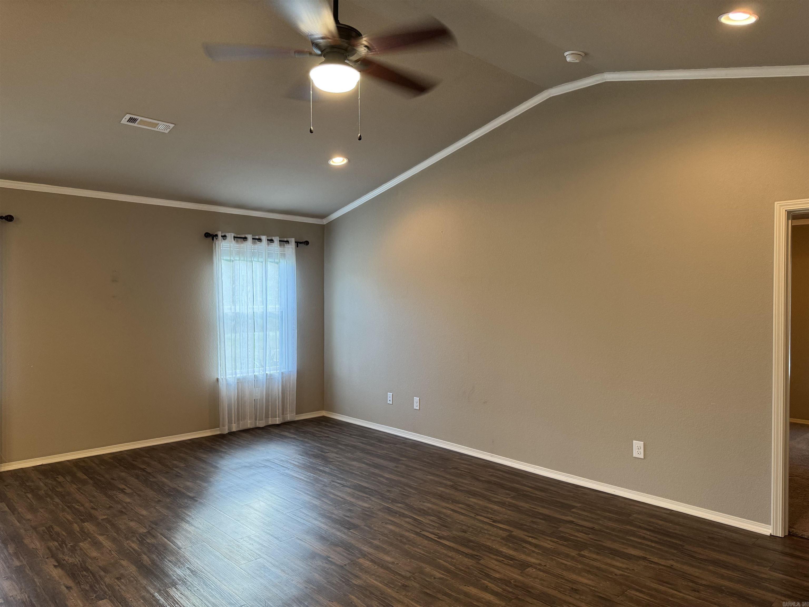 STONEHENGE PLACE - Residential