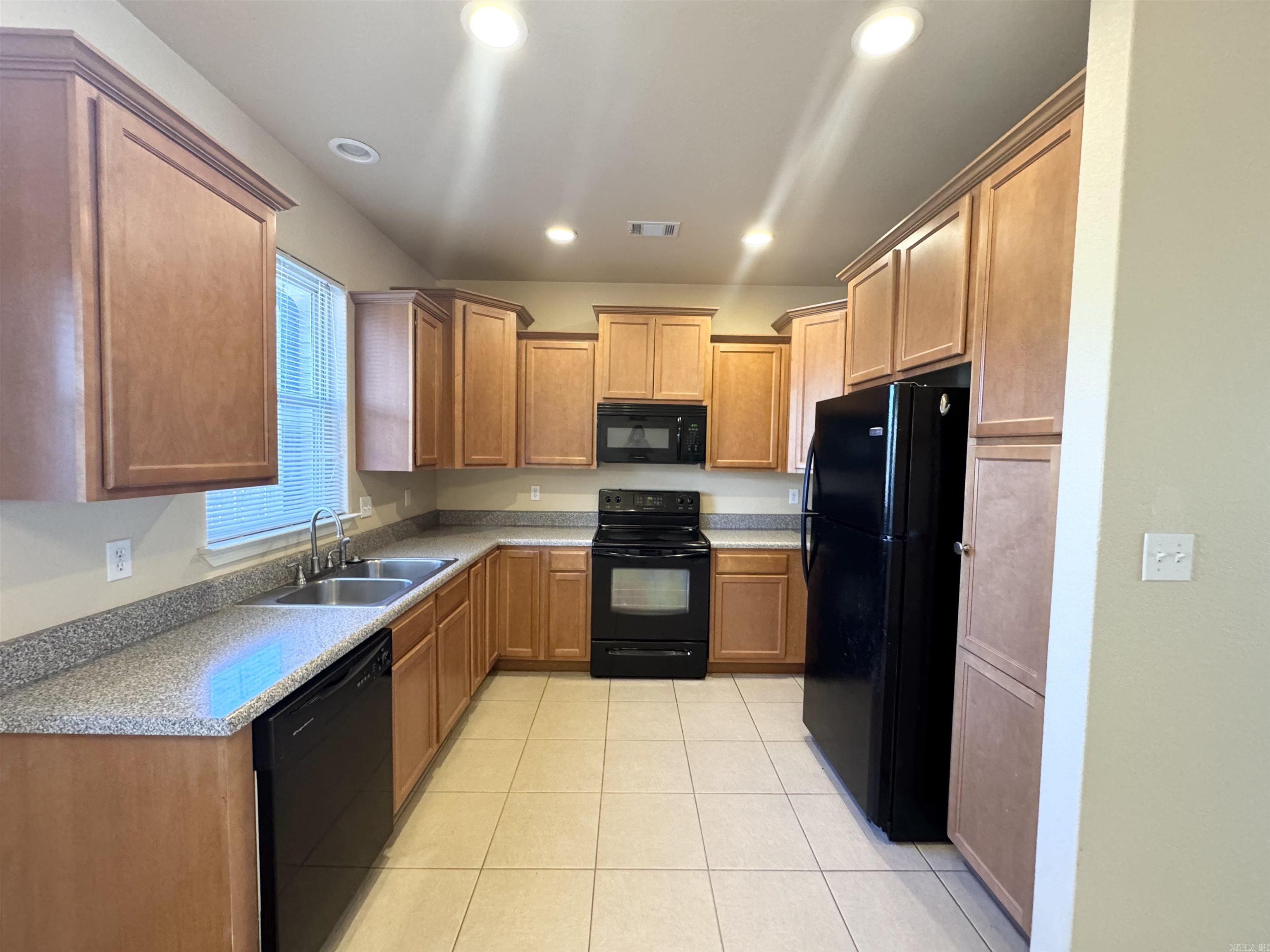 Shadow Peak - Residential Lease