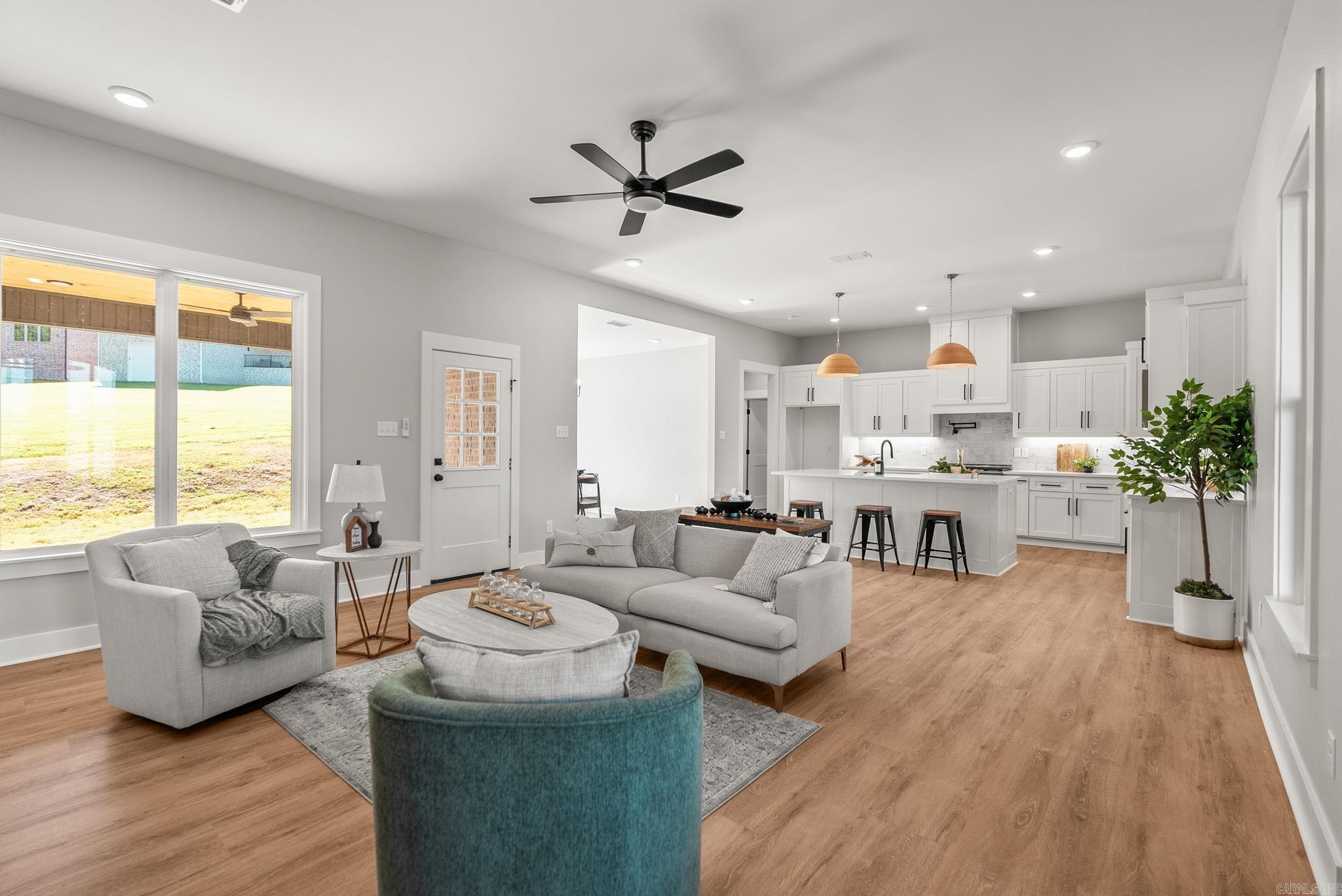MILLERS GLENN - Residential