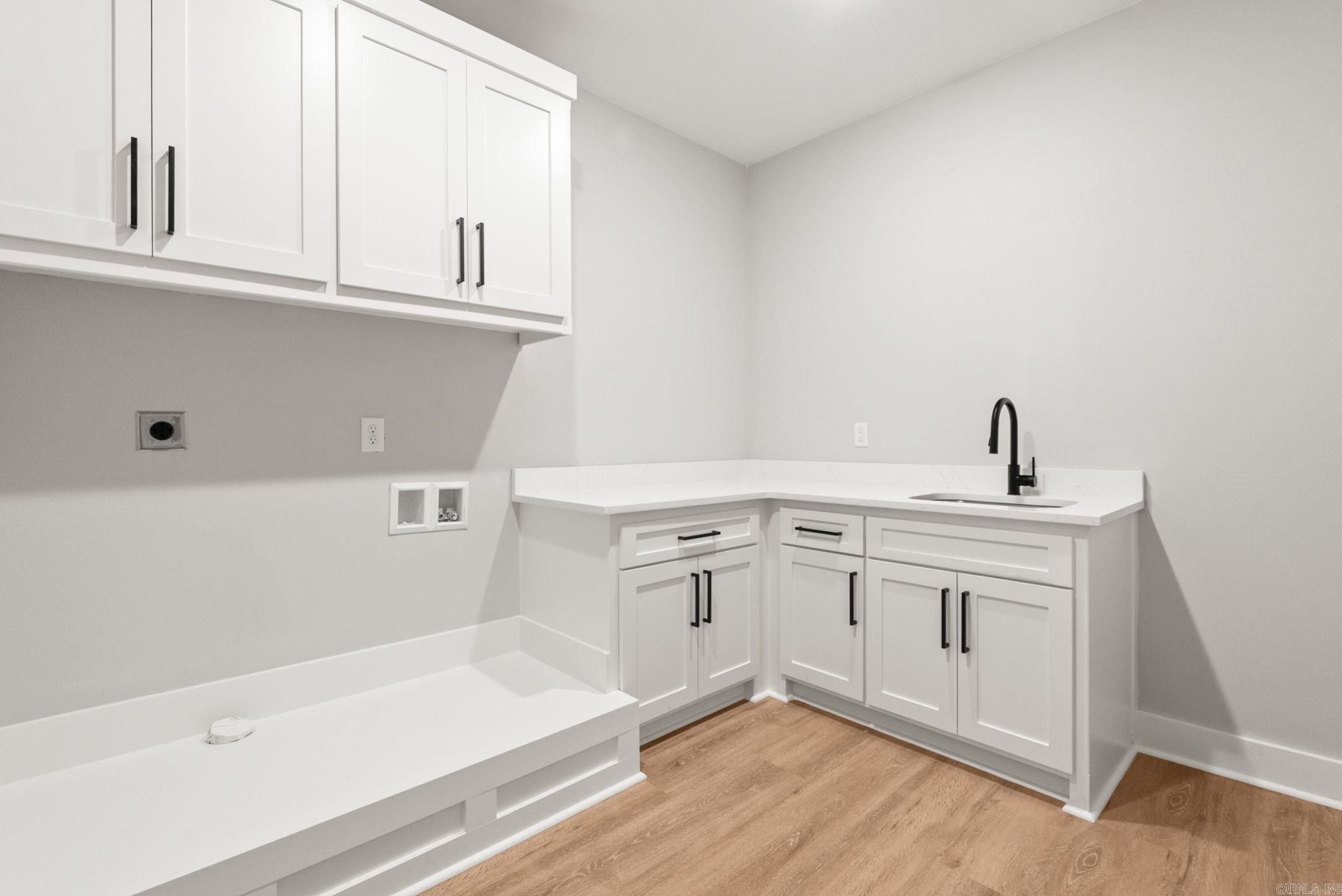 MILLERS GLENN - Residential