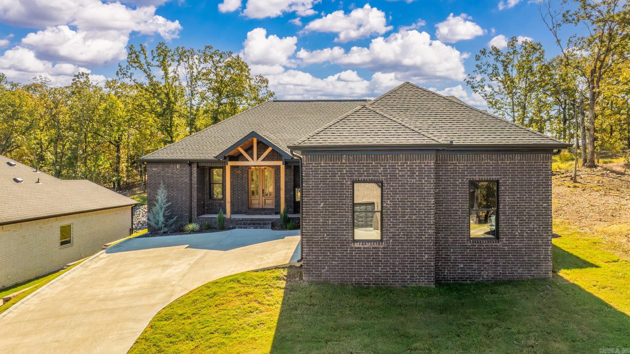 MILLERS GLENN - Residential