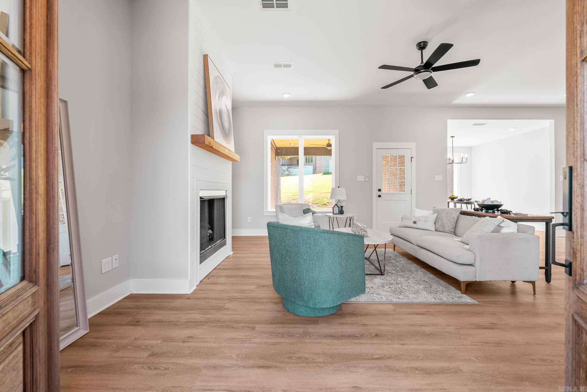 MILLERS GLENN - Residential