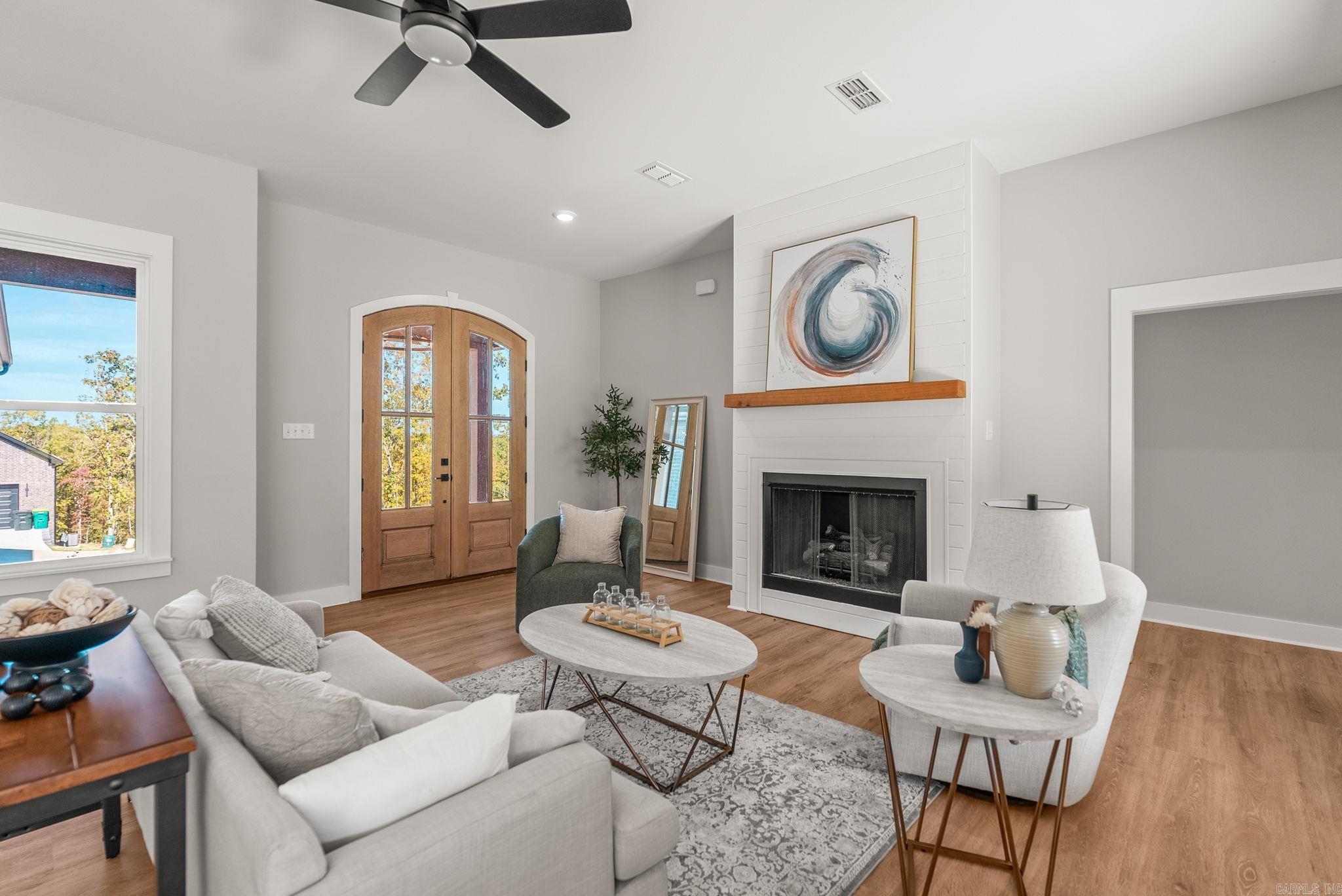 MILLERS GLENN - Residential