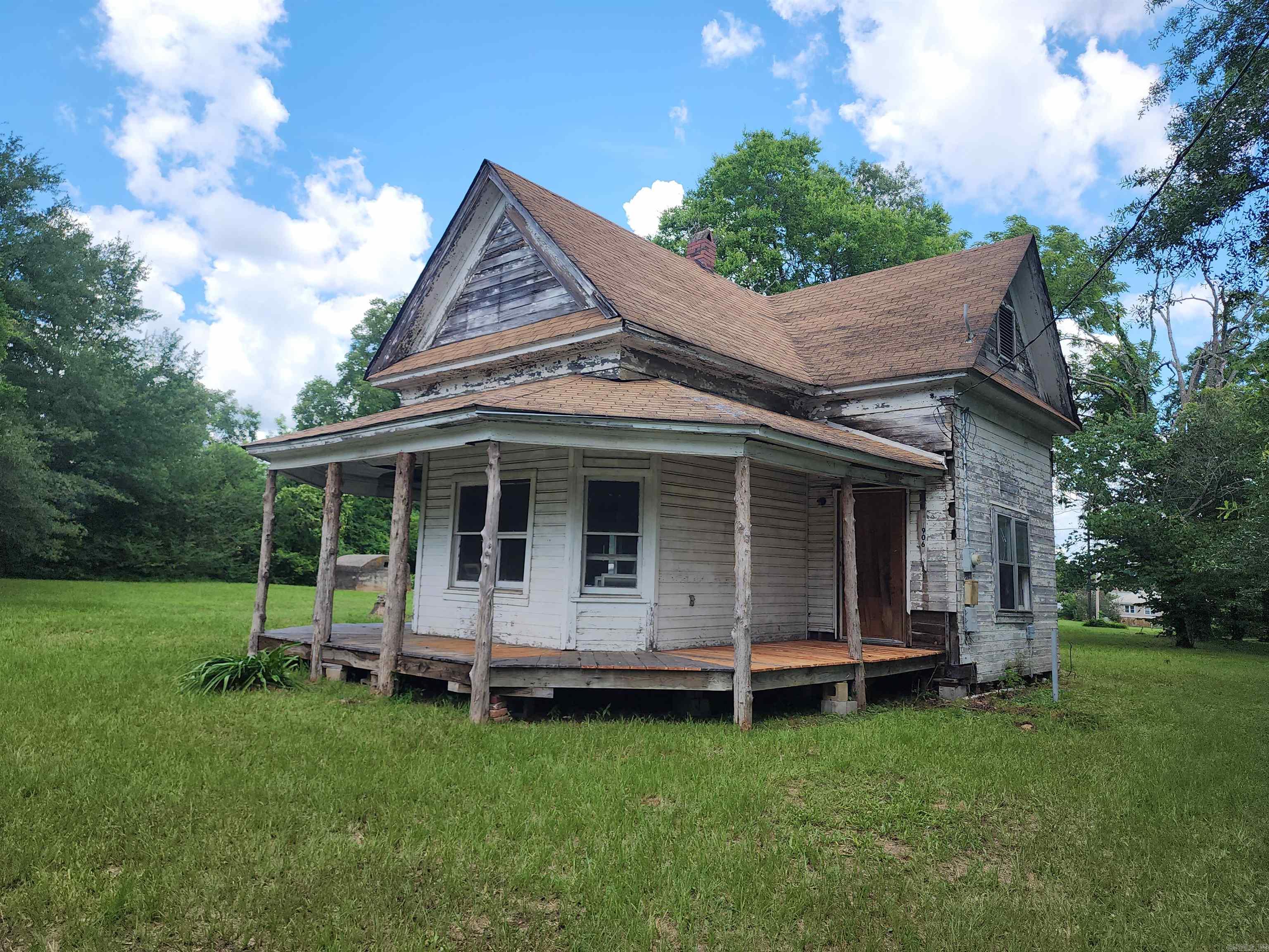 MENA ORIGINAL - Residential