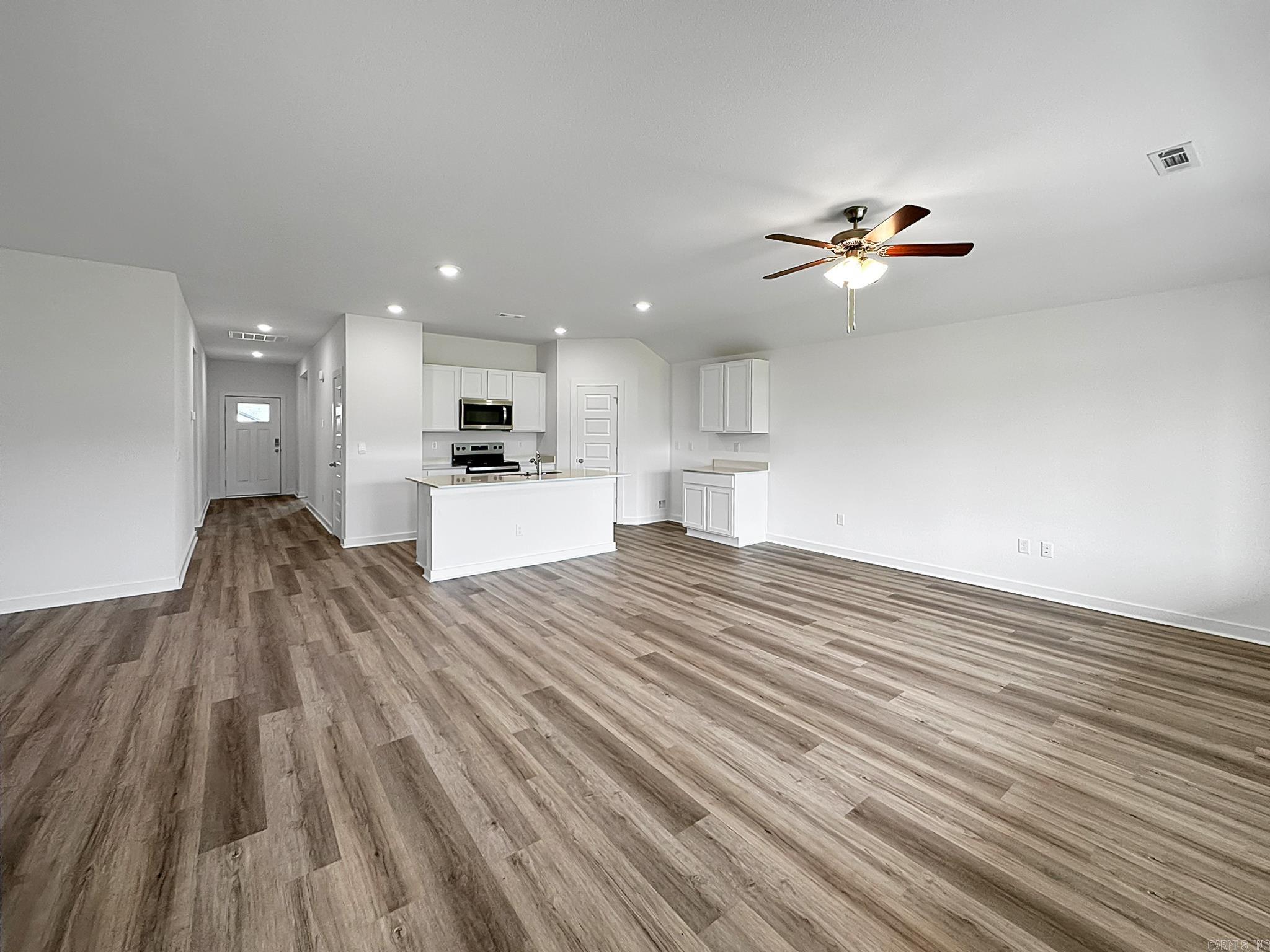 THE VILLAS AT HOPE VALLEY PHASE - Residential