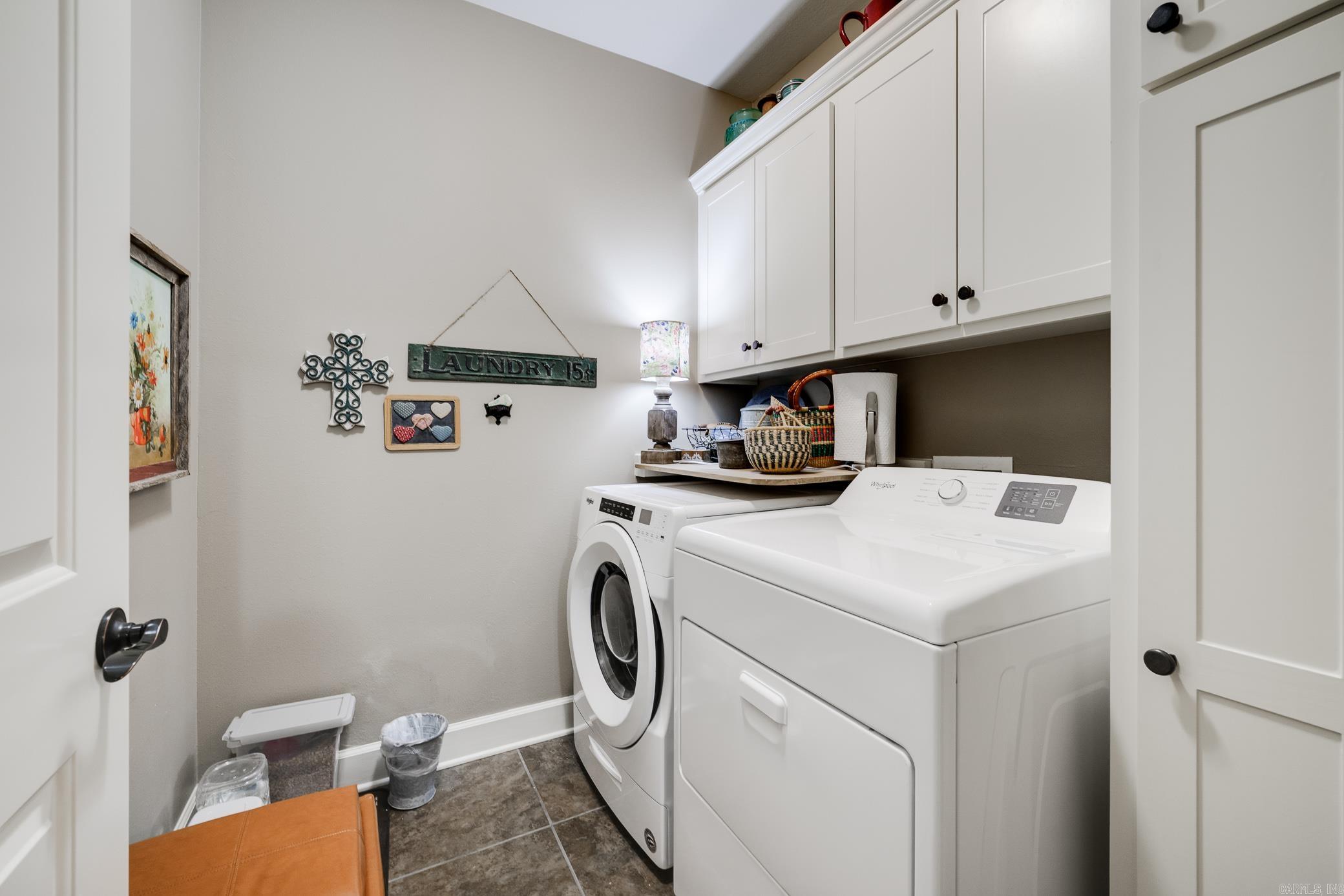 CHAPEL CREEK - Residential