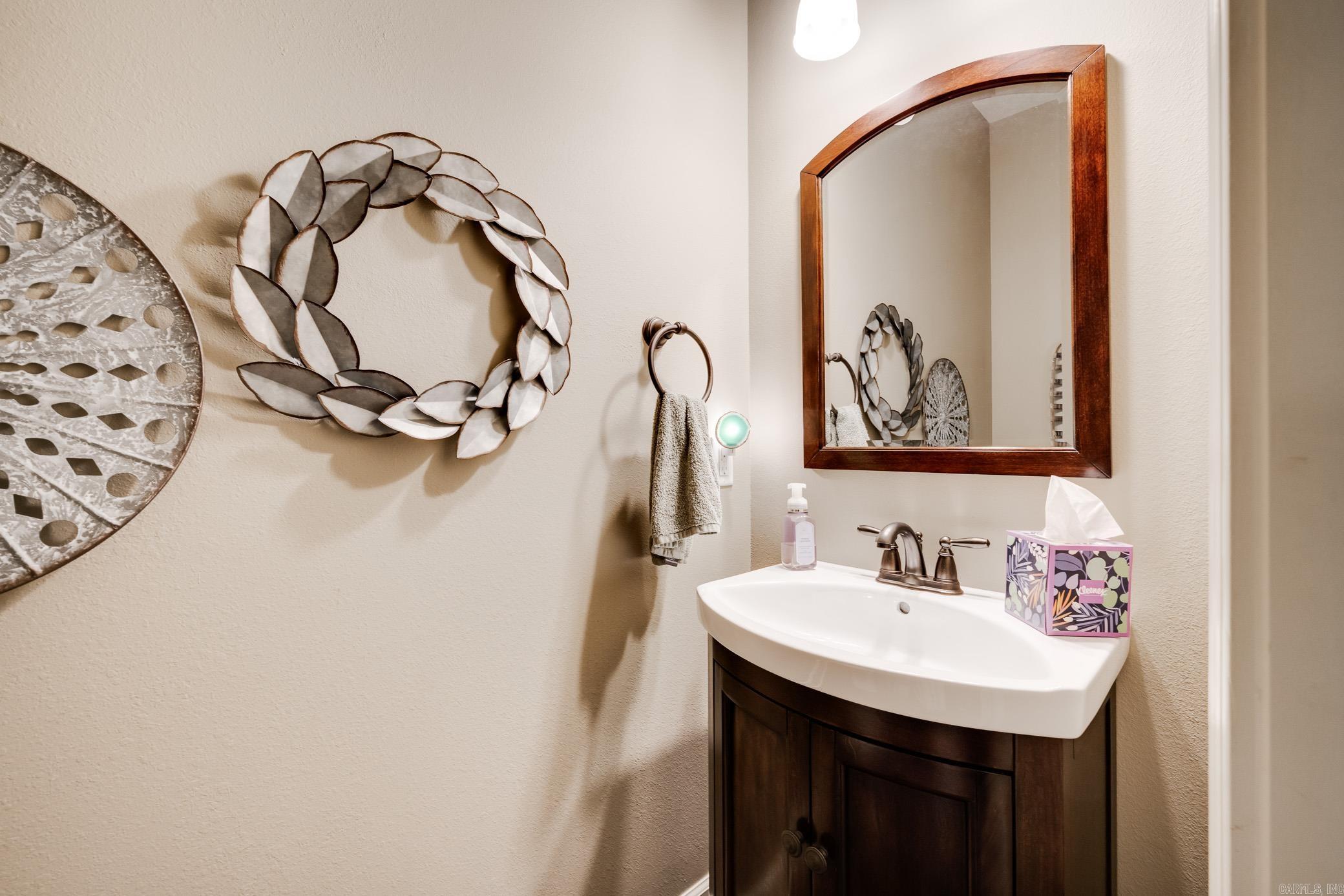 CHAPEL CREEK - Residential