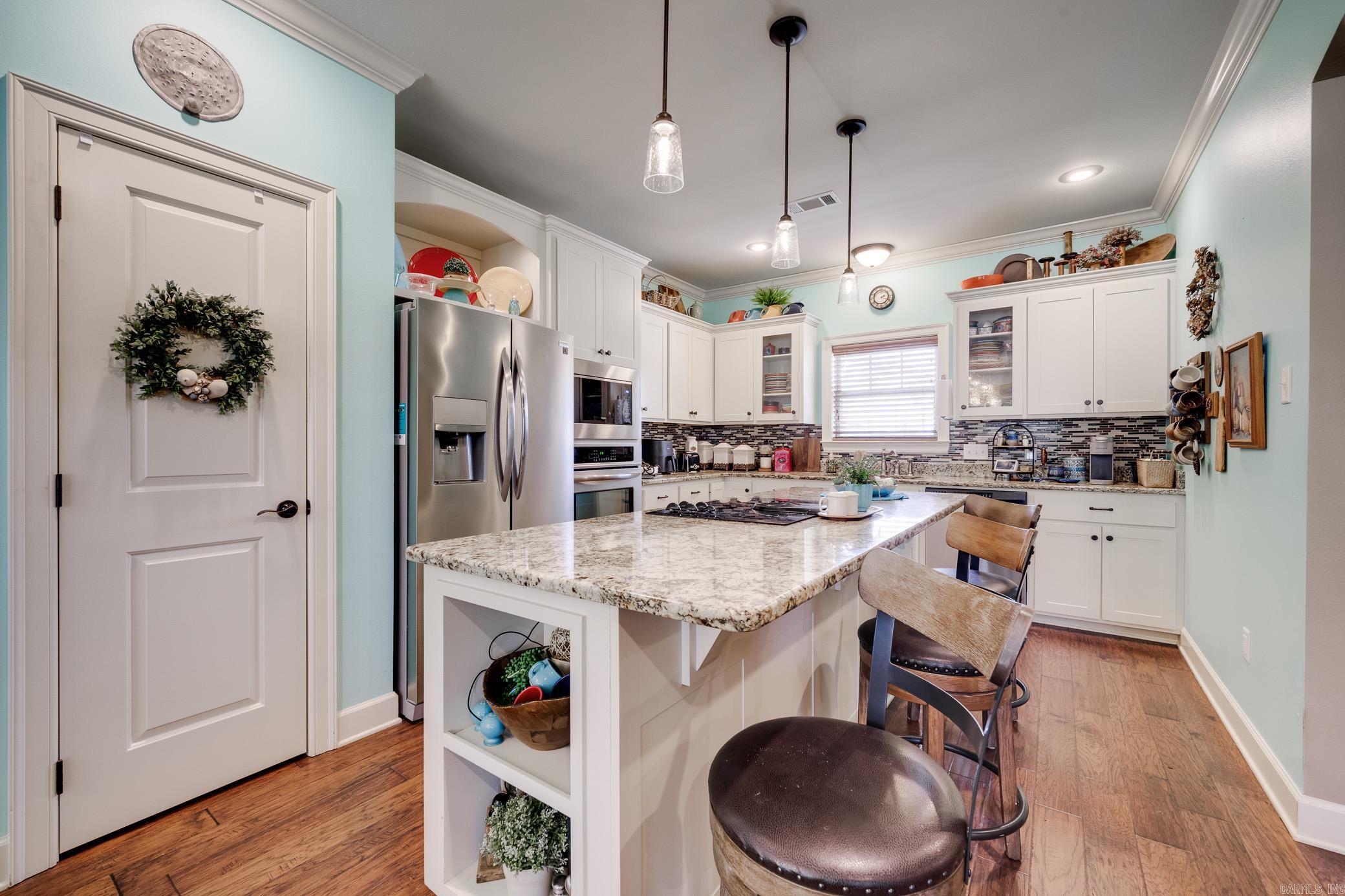 CHAPEL CREEK - Residential