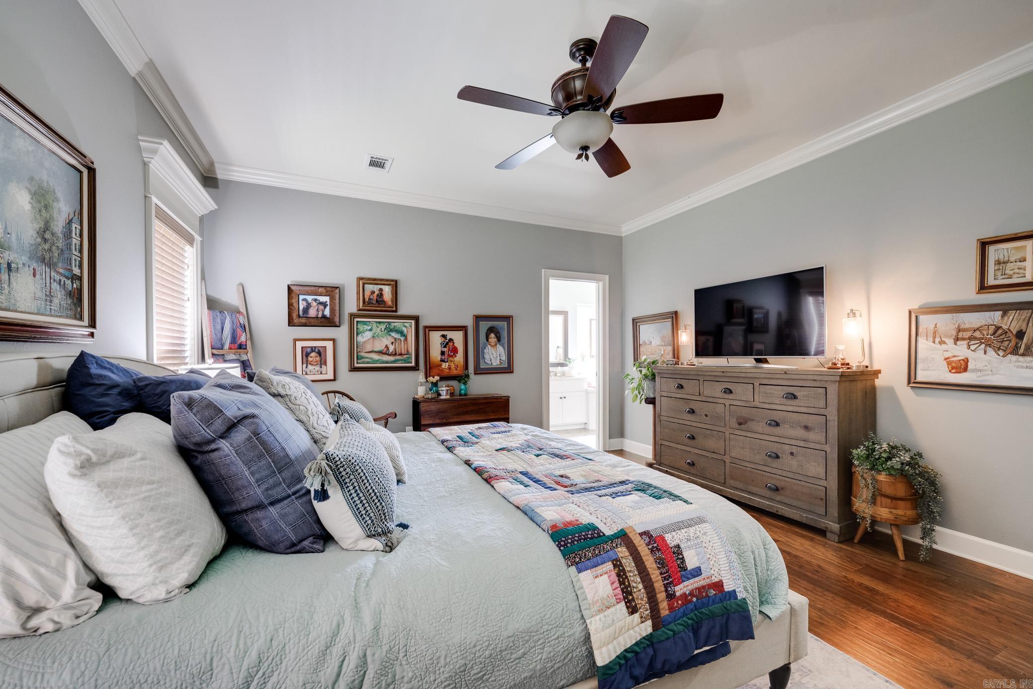 CHAPEL CREEK - Residential