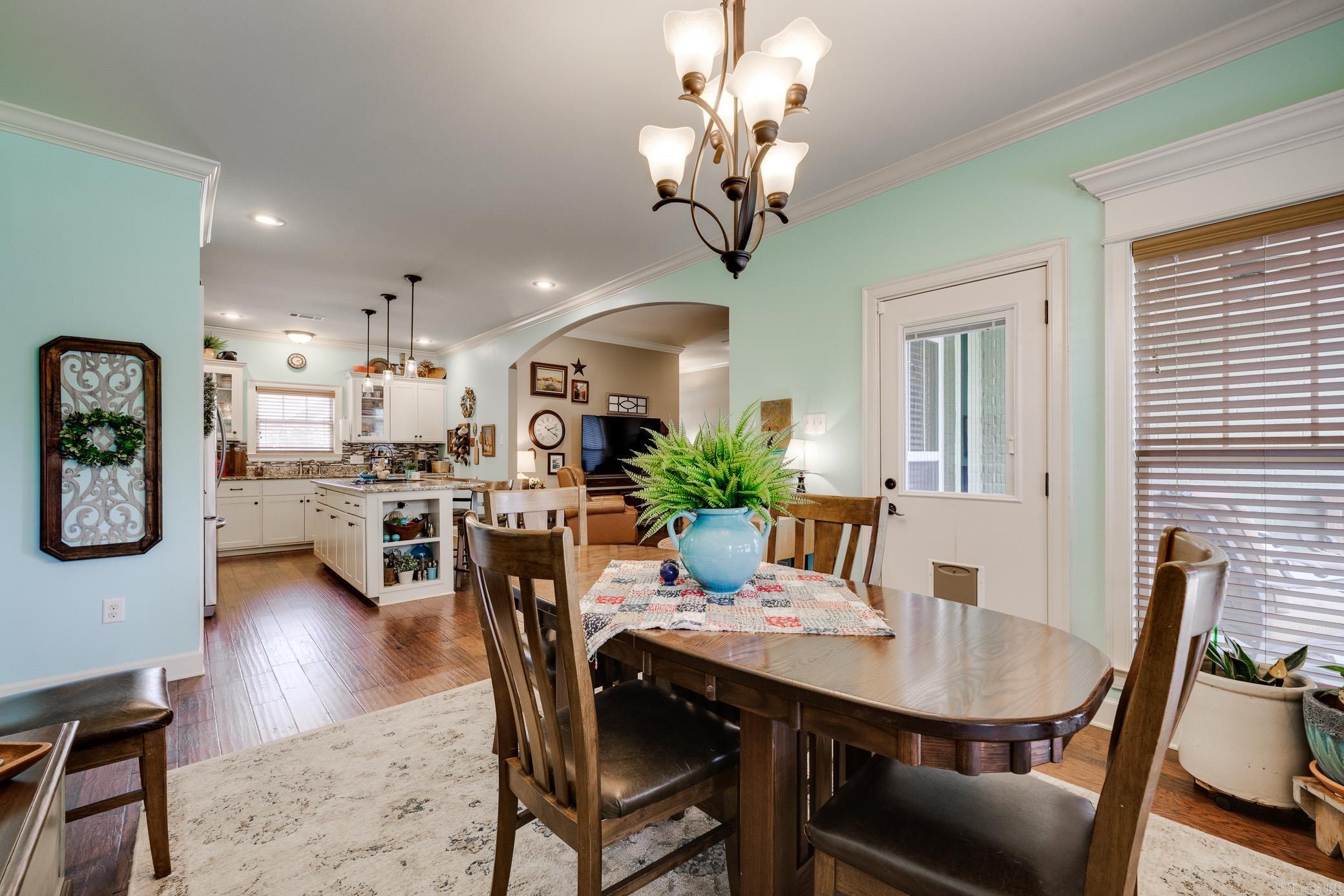 CHAPEL CREEK - Residential