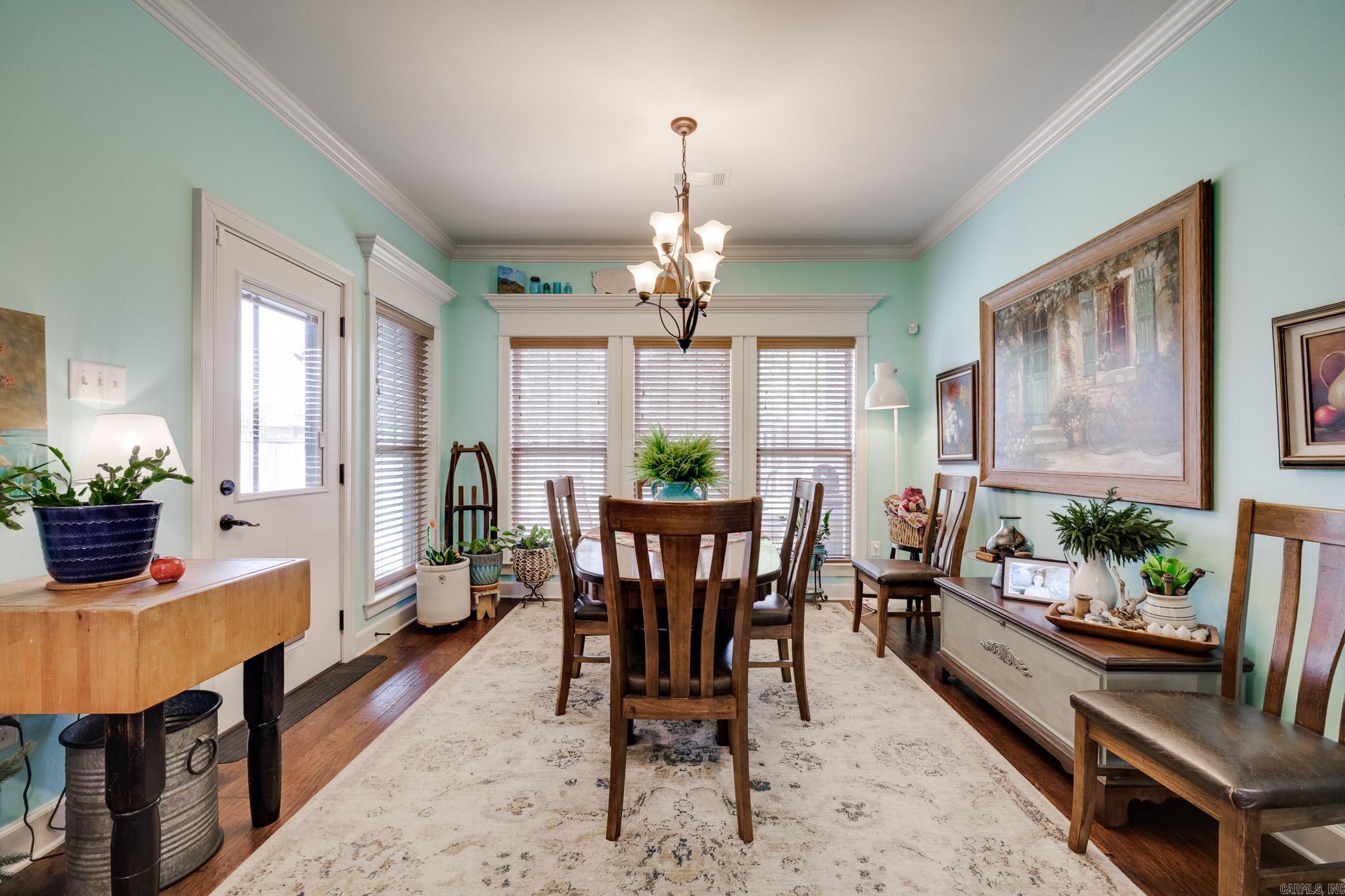 CHAPEL CREEK - Residential