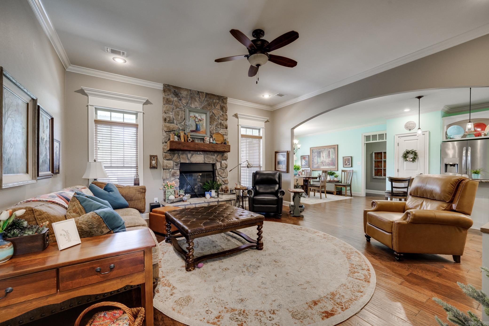 CHAPEL CREEK - Residential