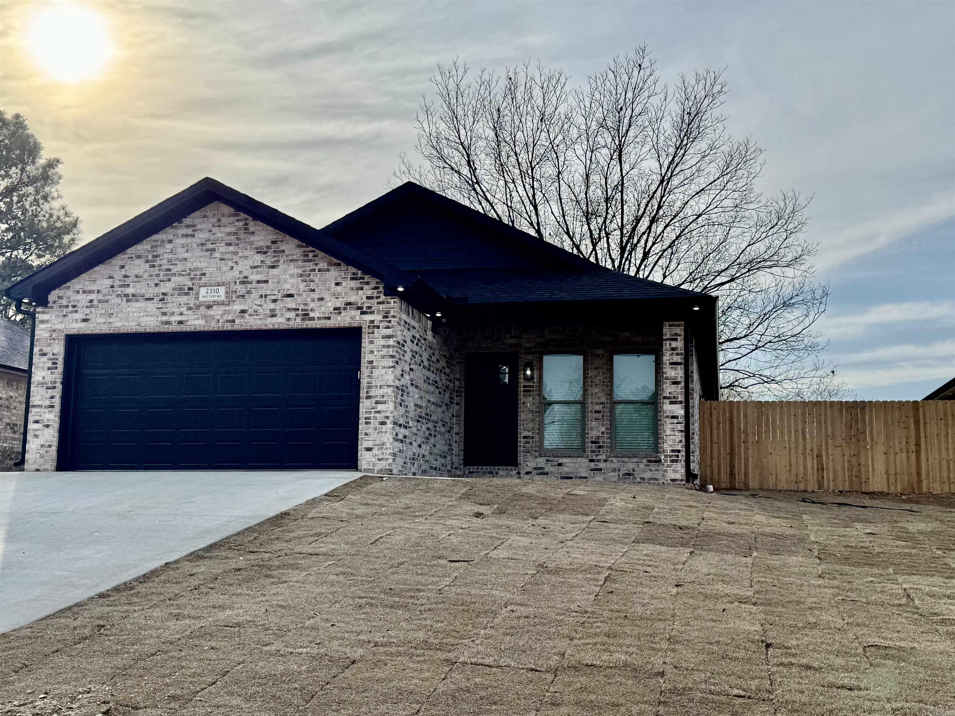 HILLVIEW ACRES - Residential