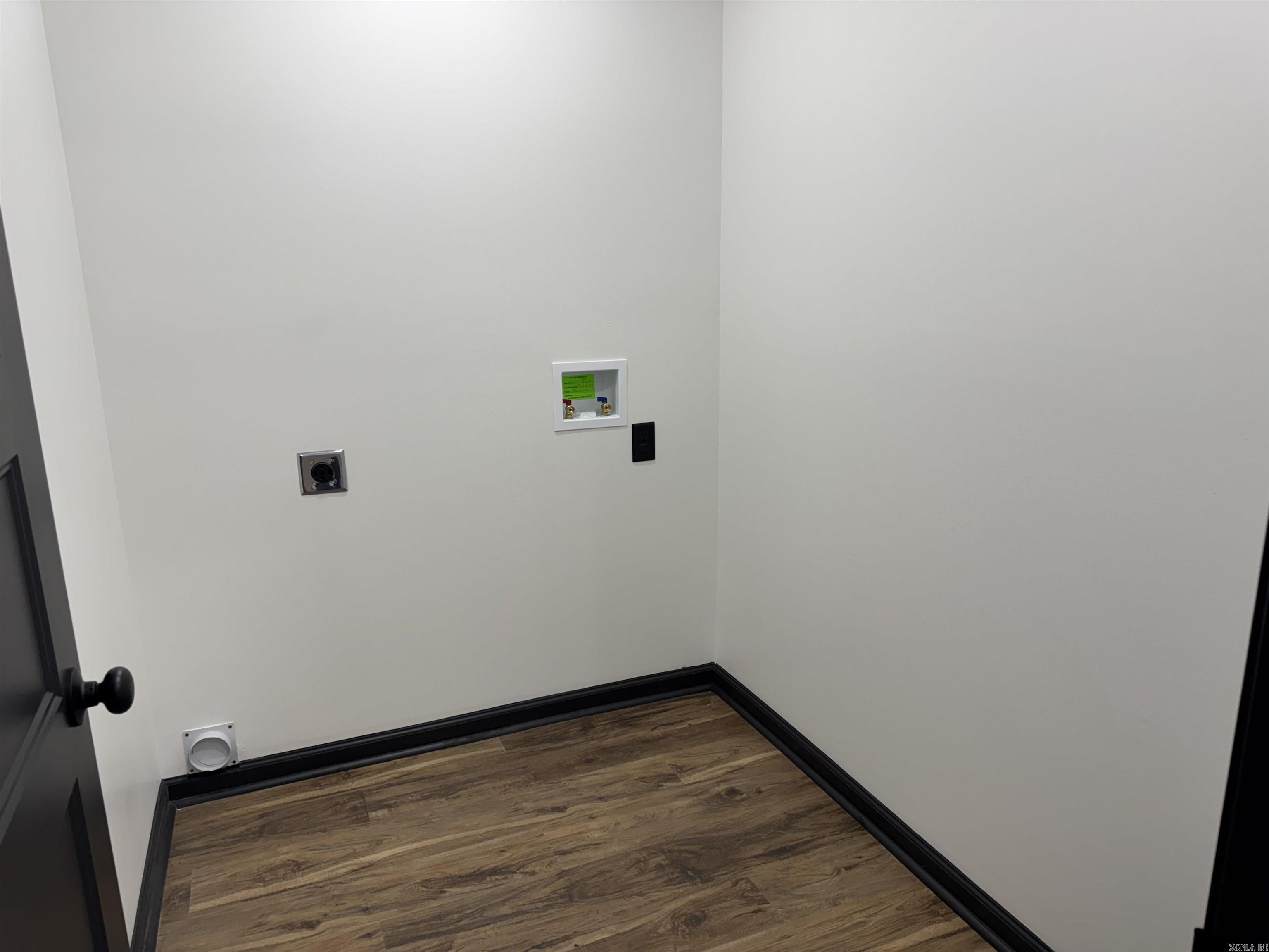 HILLVIEW ACRES - Residential