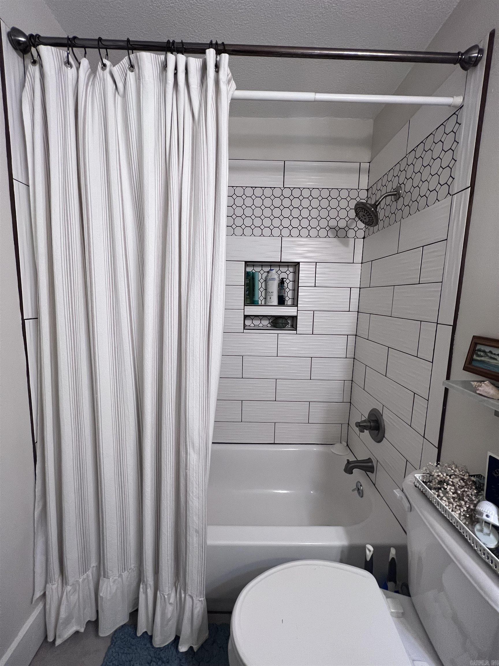 CLEMENT ACRES - Residential