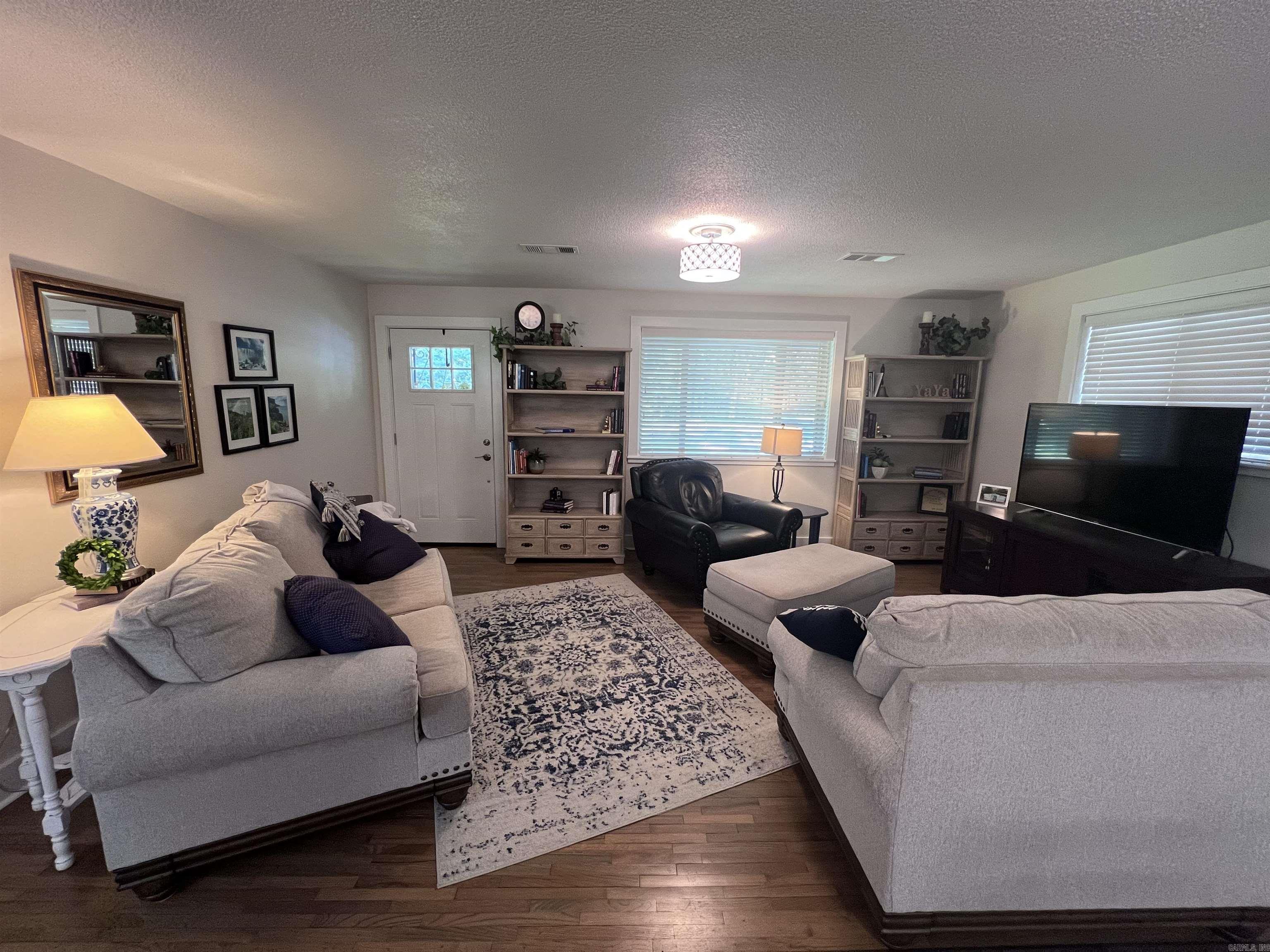 CLEMENT ACRES - Residential