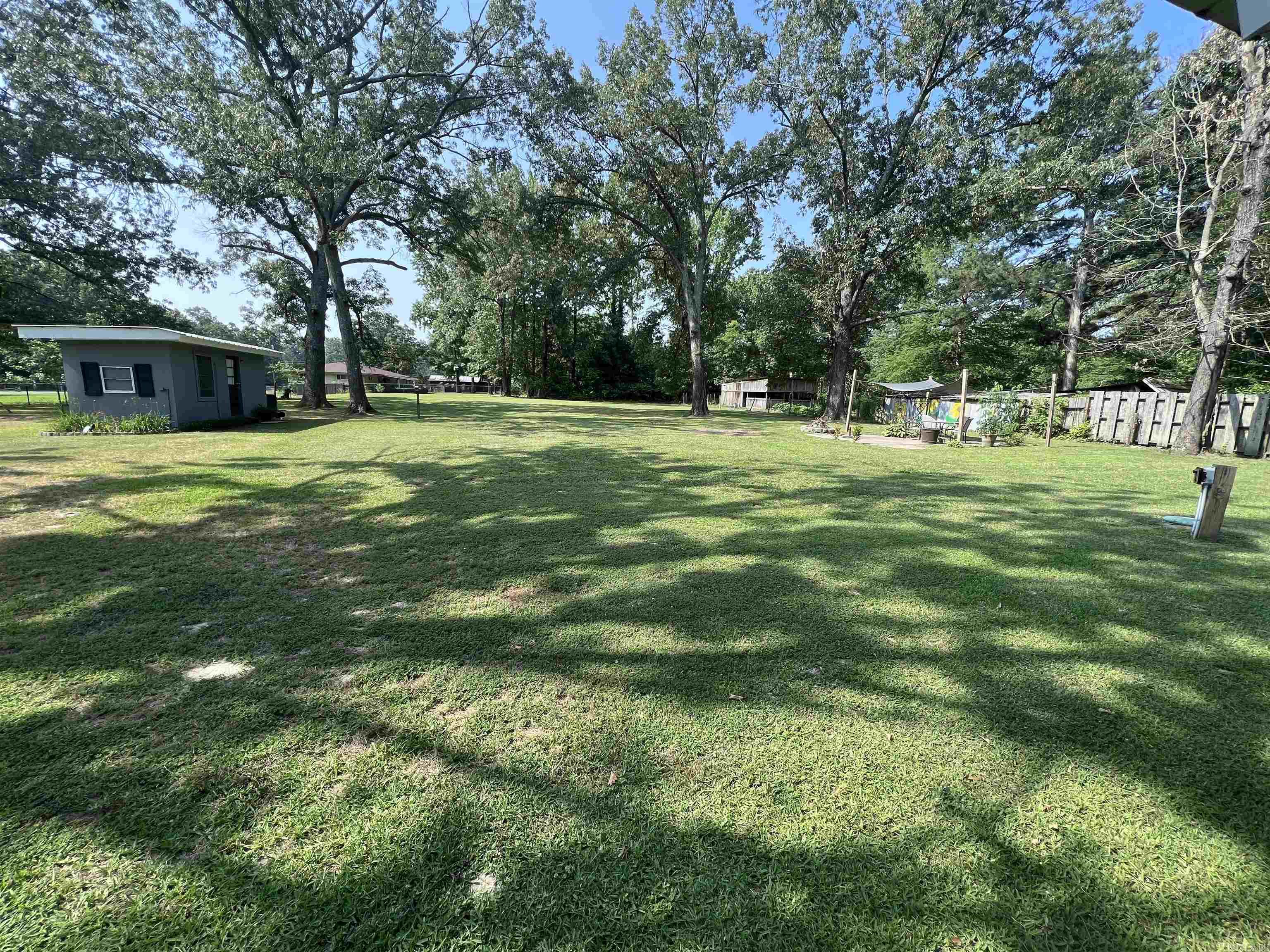 CLEMENT ACRES - Residential