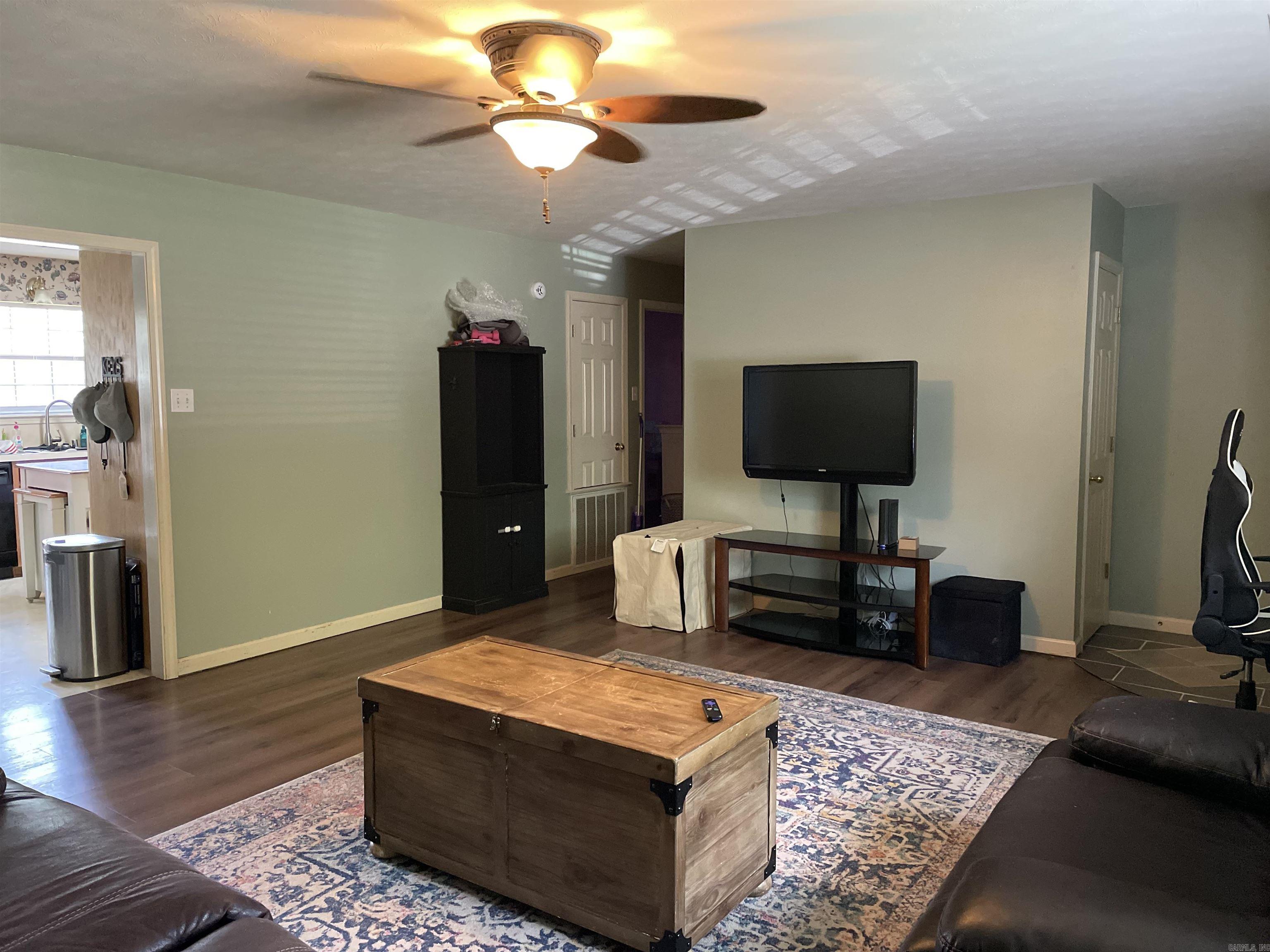 PLEASANT VALLEY - Residential