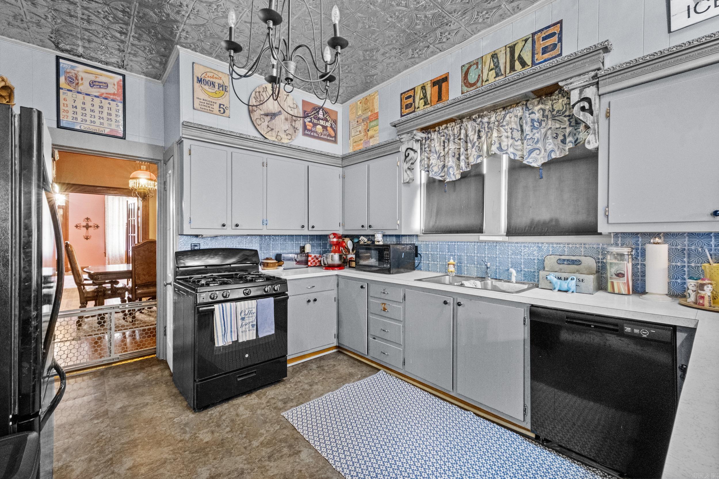 JONES ADD (SEARCY) - Residential