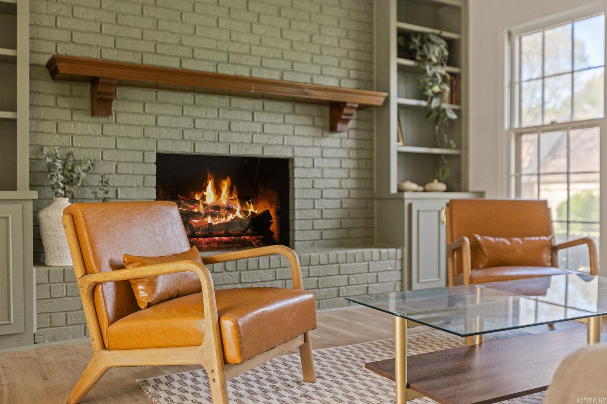 PEBBLE BEACH PARK - Residential