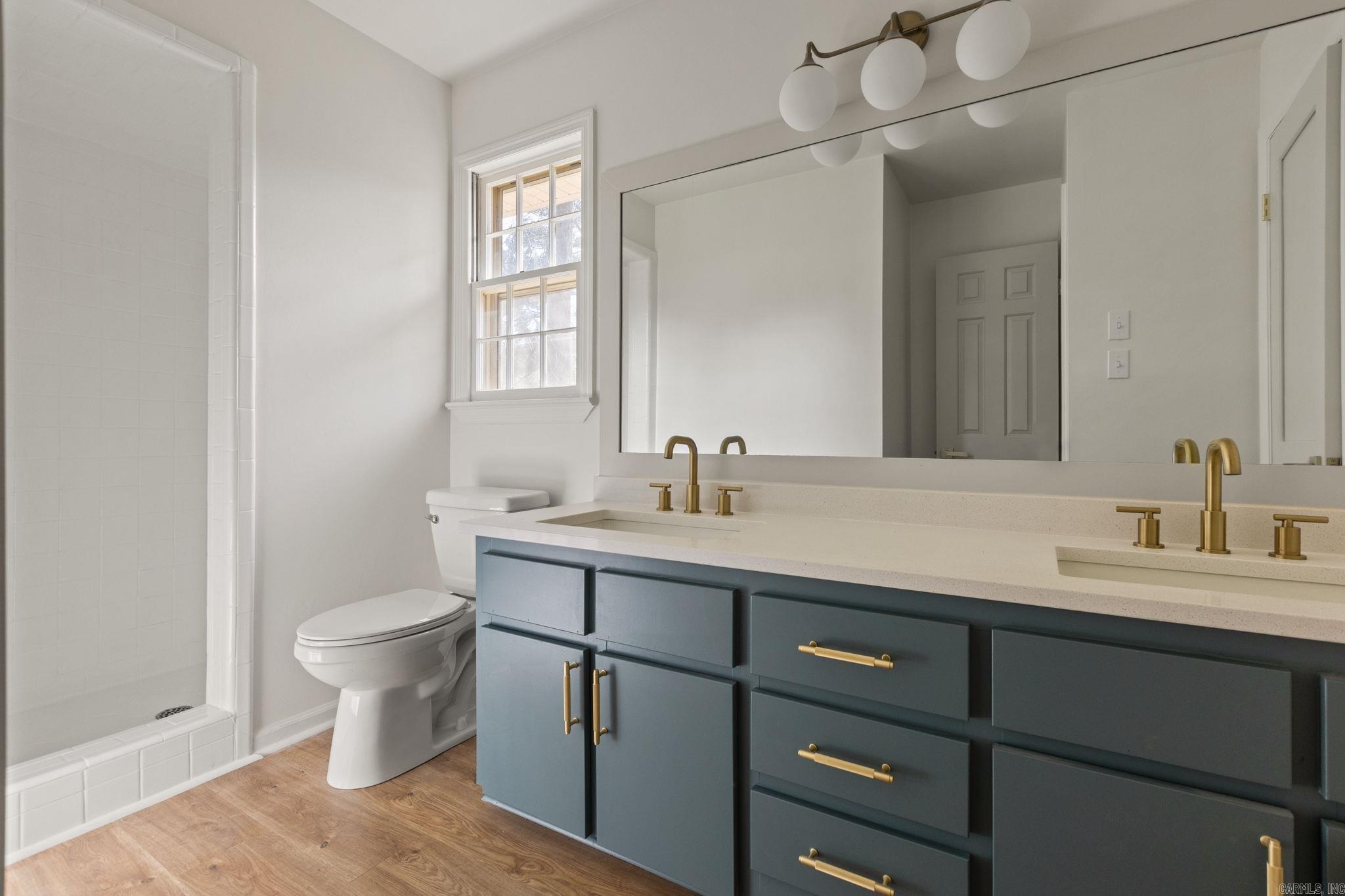 PEBBLE BEACH PARK - Residential