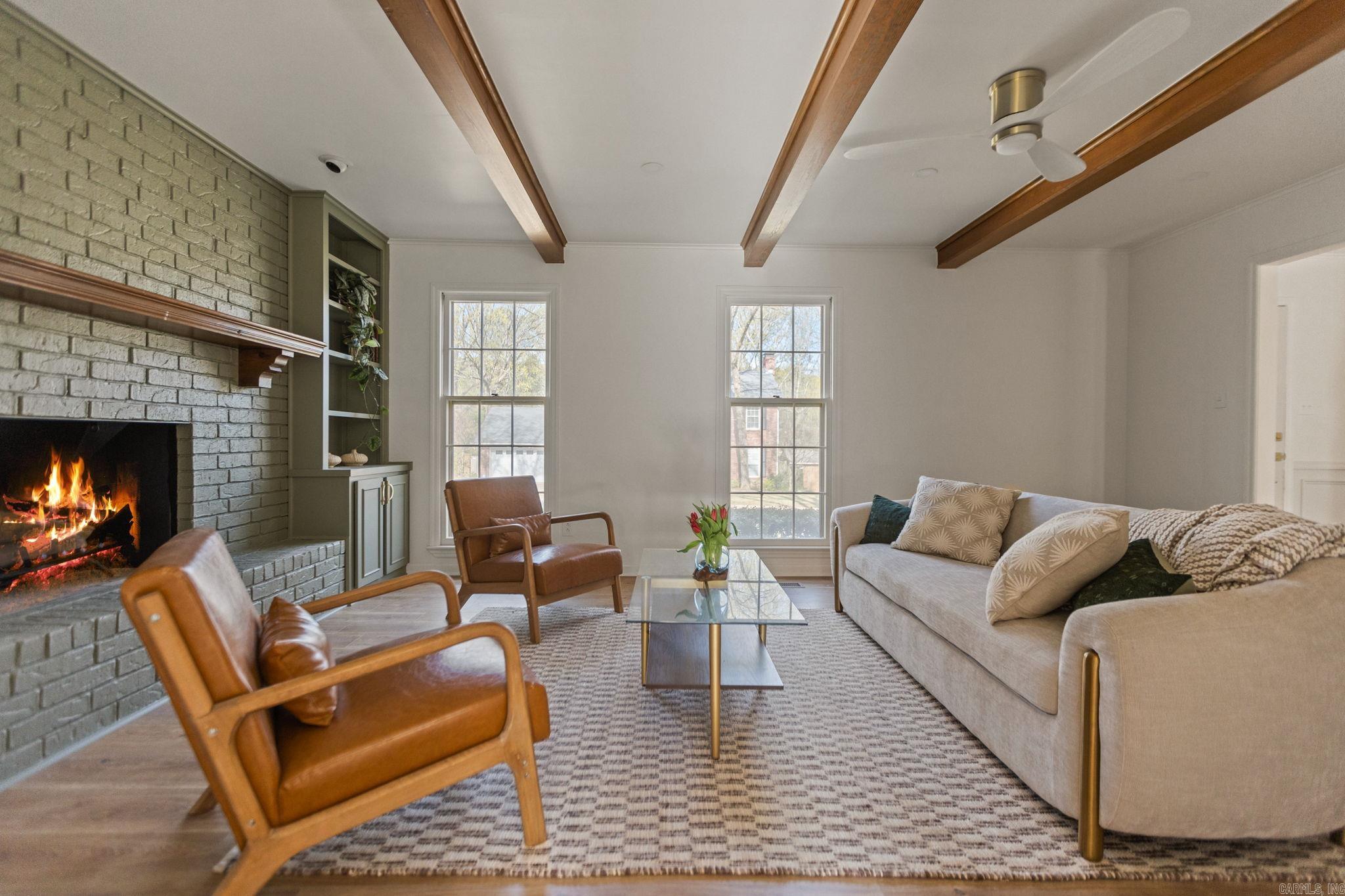 PEBBLE BEACH PARK - Residential