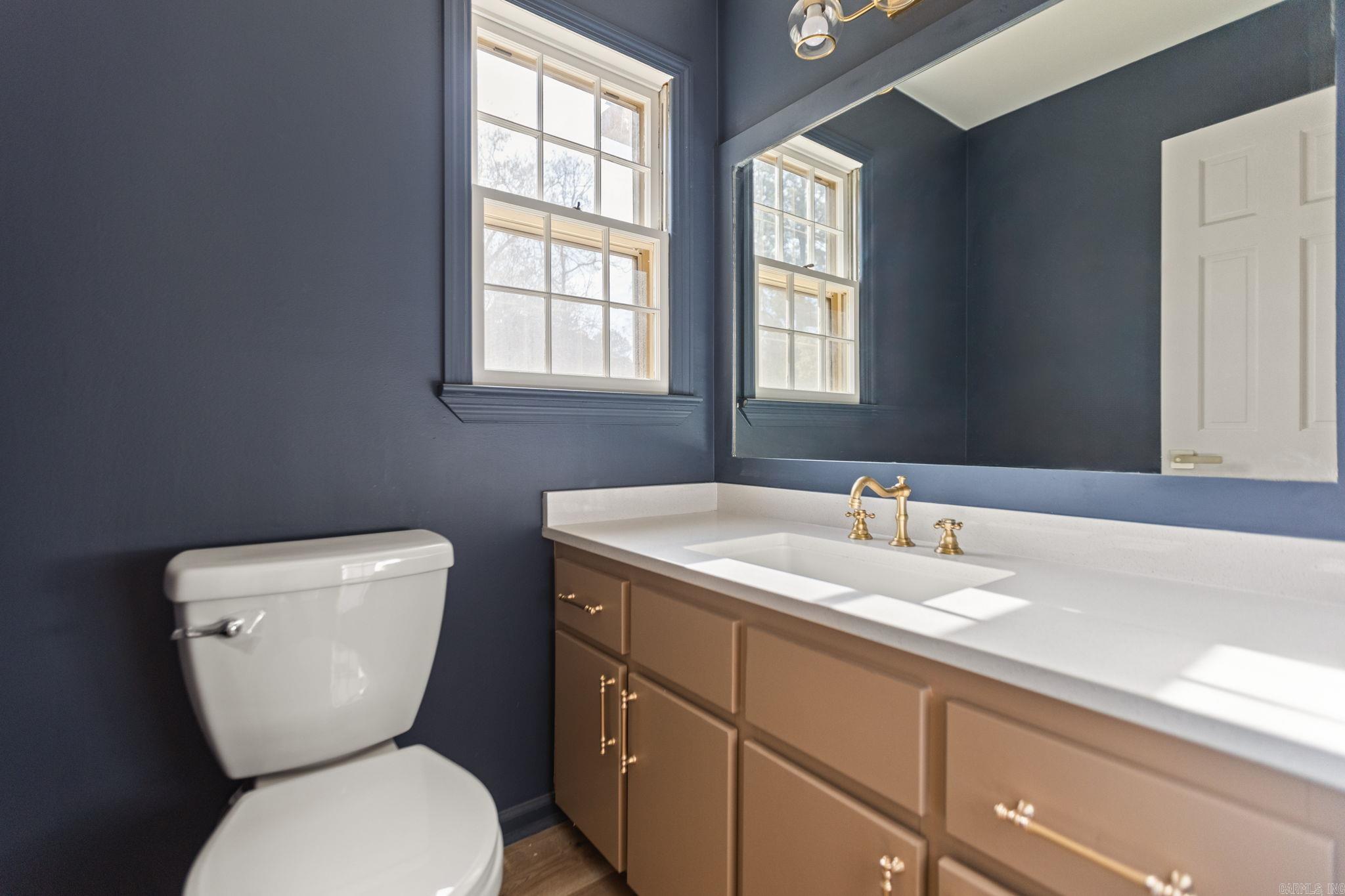 PEBBLE BEACH PARK - Residential