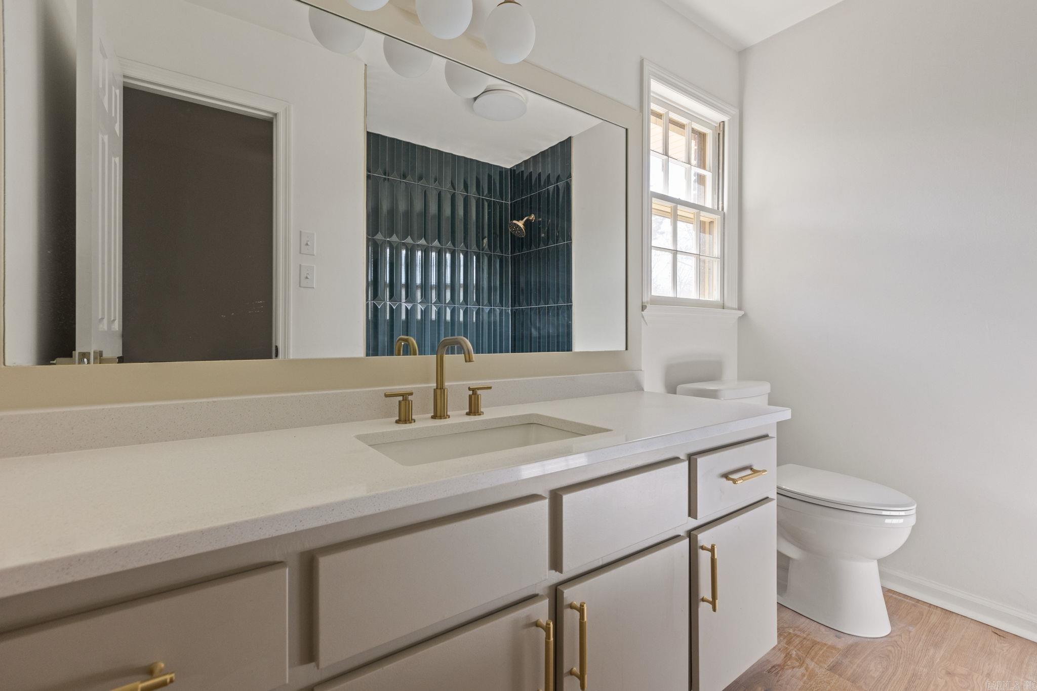 PEBBLE BEACH PARK - Residential