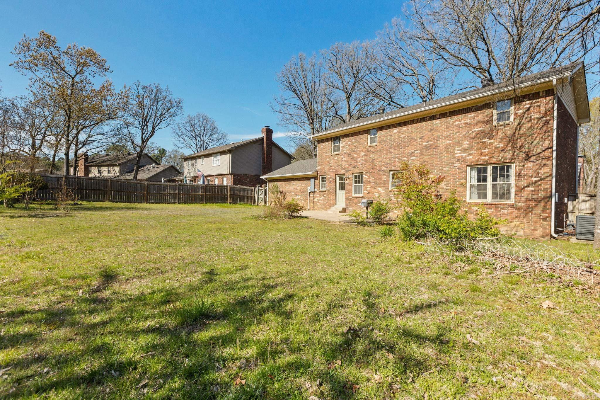 PEBBLE BEACH PARK - Residential