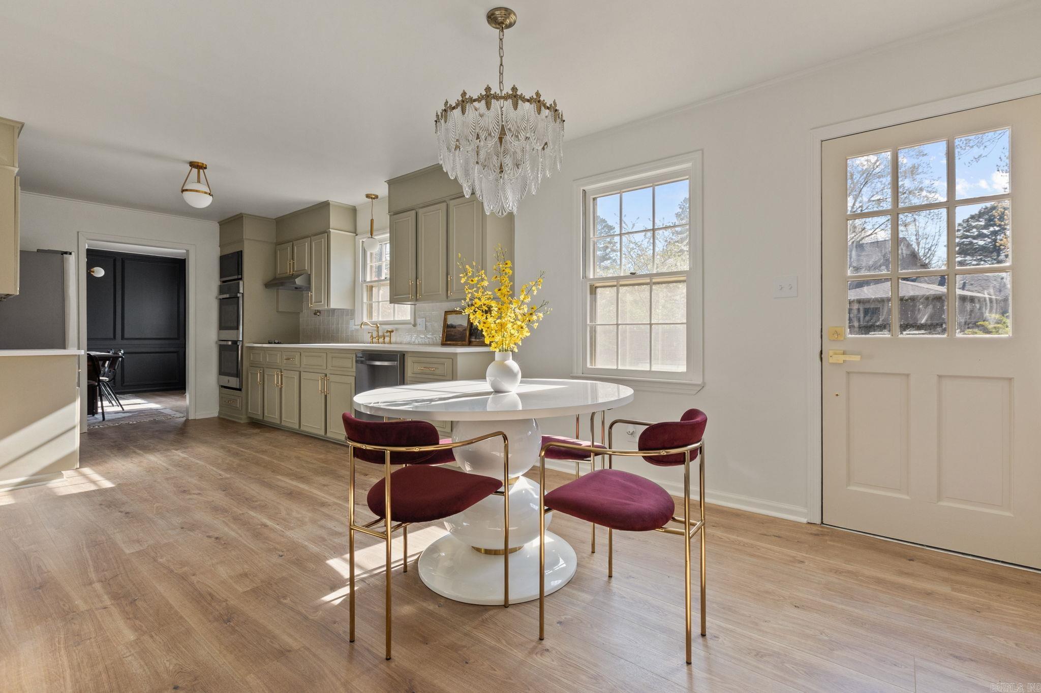 PEBBLE BEACH PARK - Residential