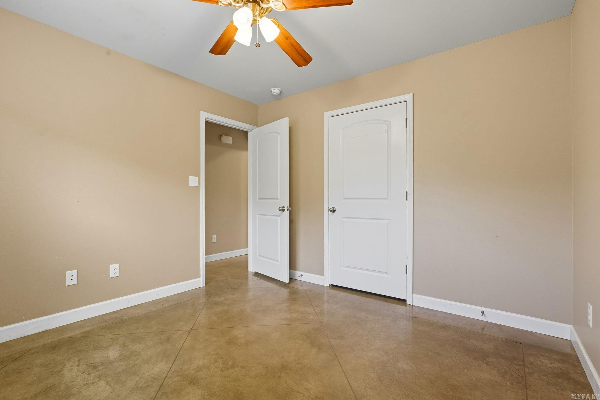 RICHLAND PARK - Residential