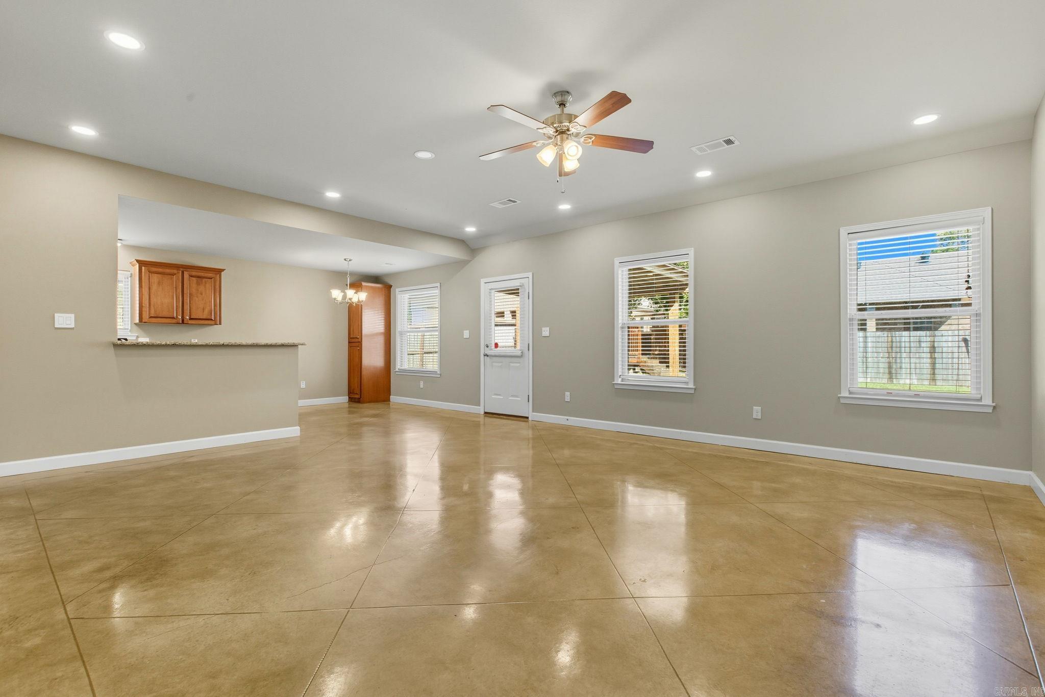 RICHLAND PARK - Residential