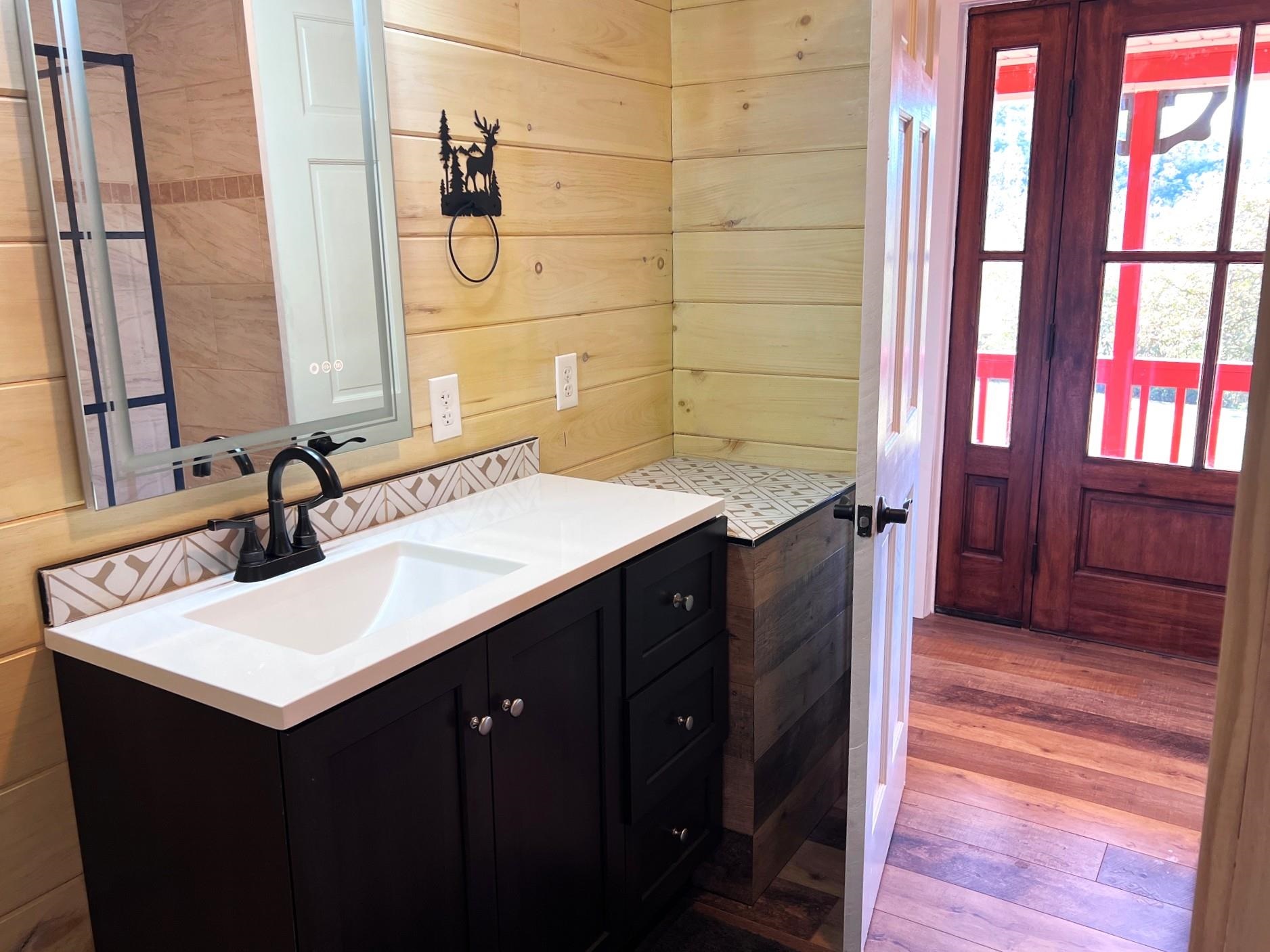 RUDDELL ACRES - Residential