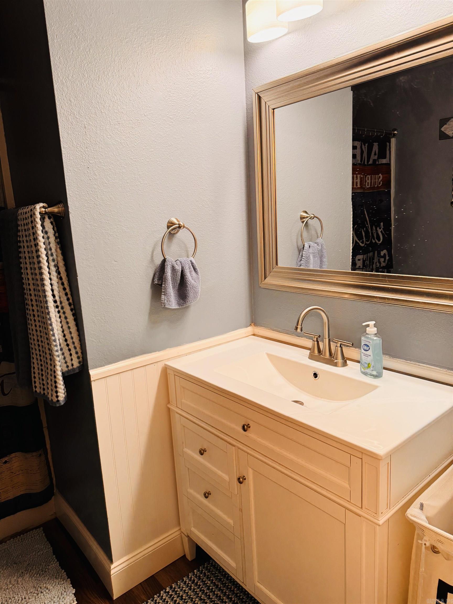 ARROWHEAD ESTATES - Residential