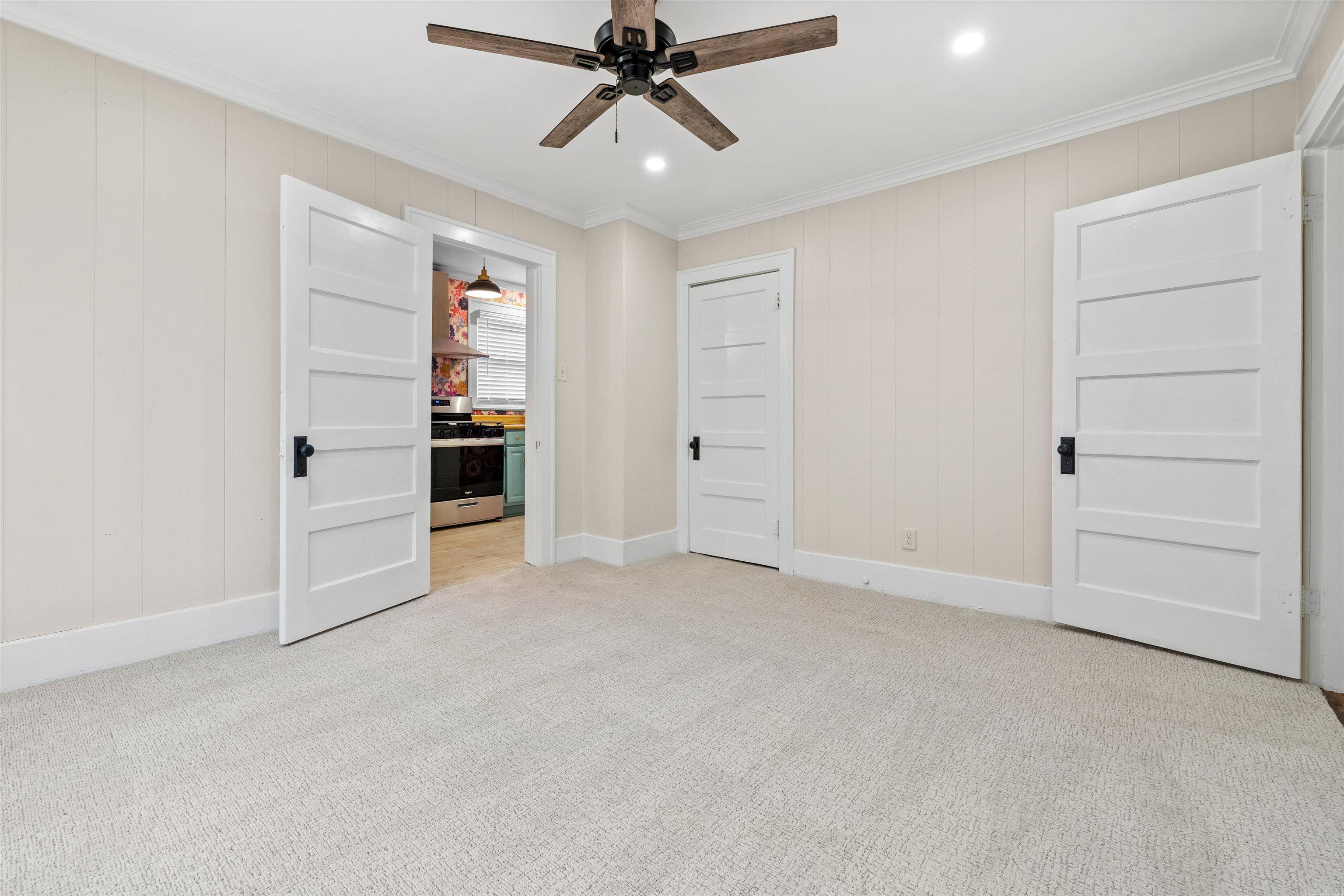 TRAMMEL - Residential