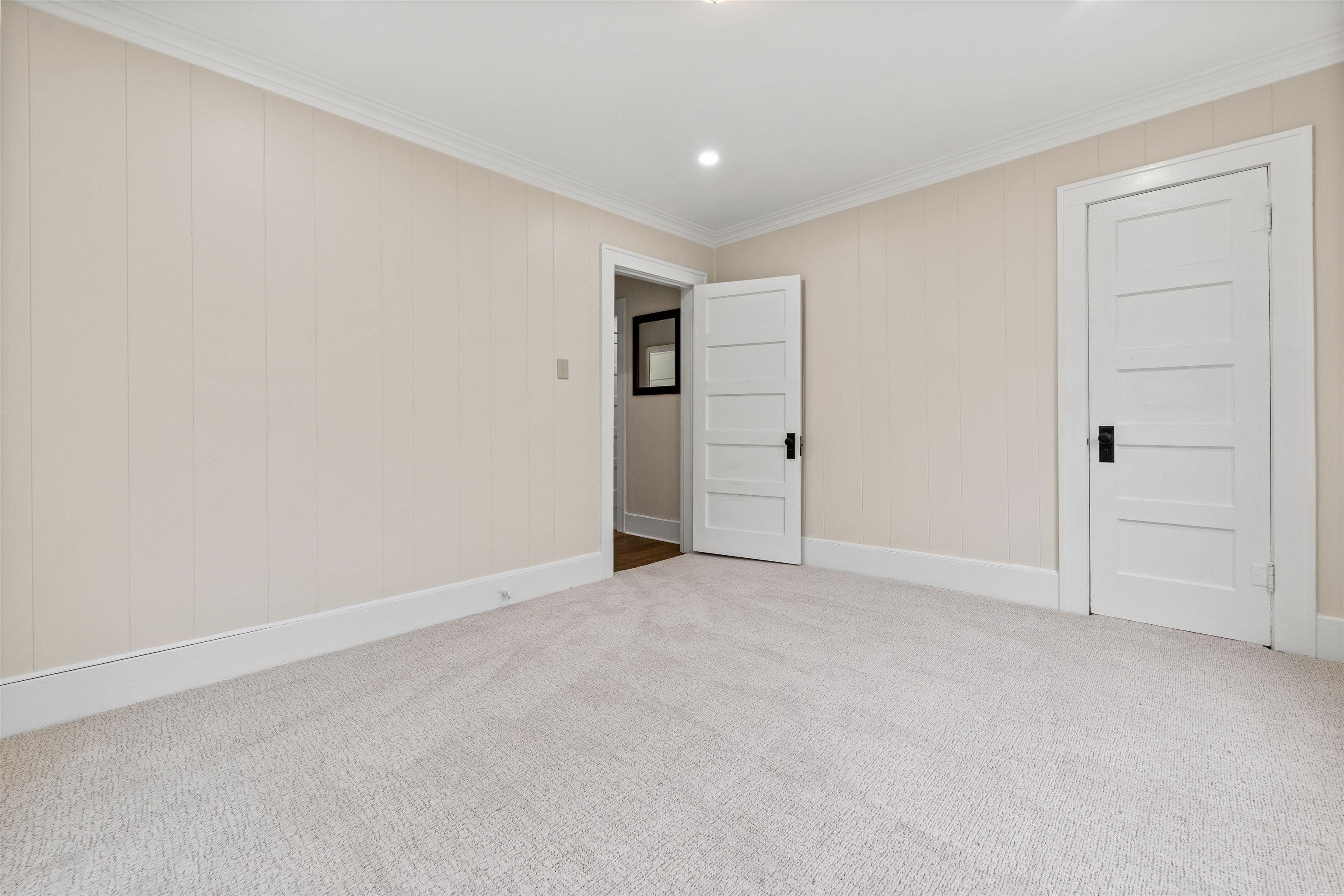 TRAMMEL - Residential