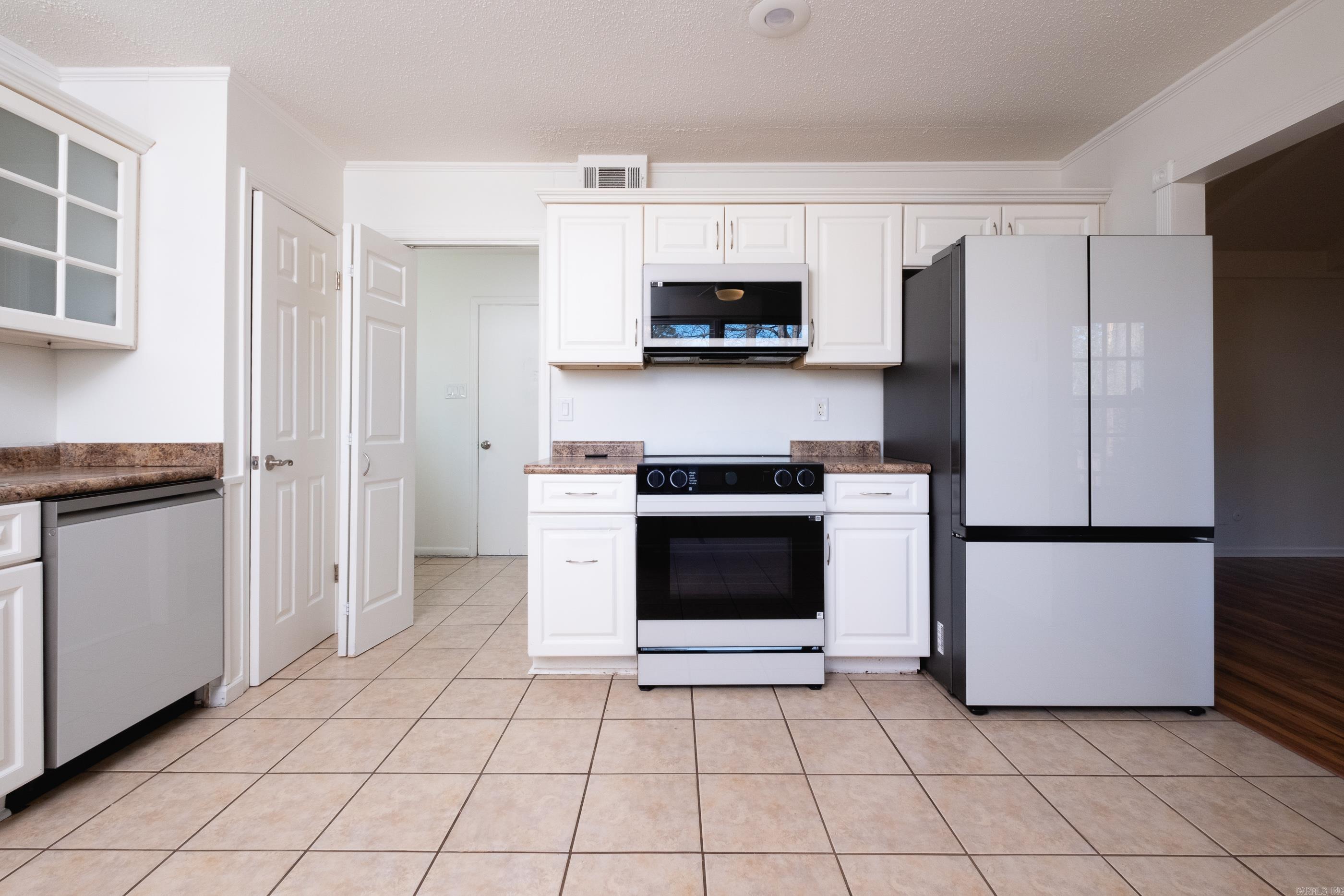 ECHO VALLEY PARK - Residential