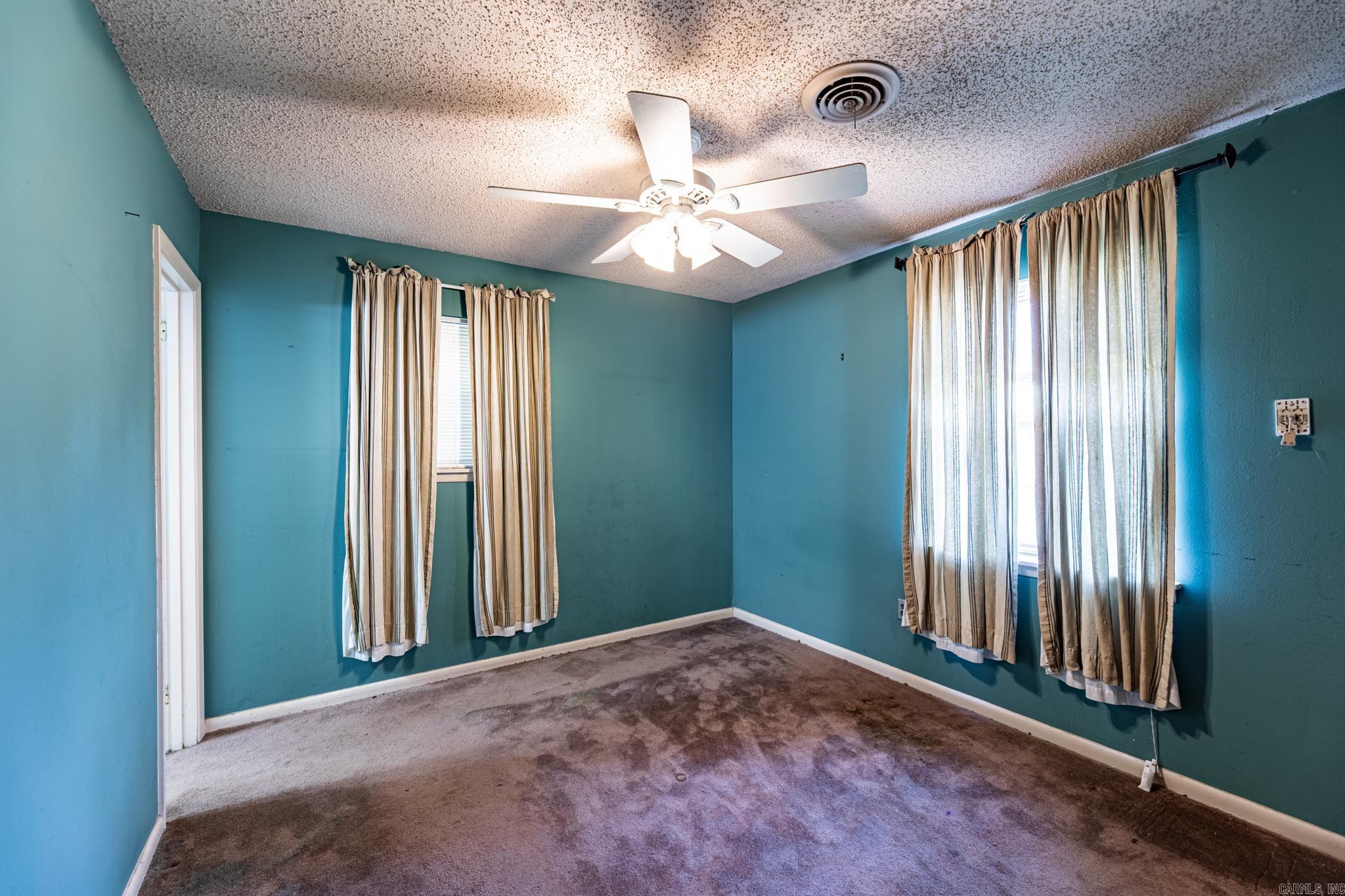 SUNNY VALLEY - Residential