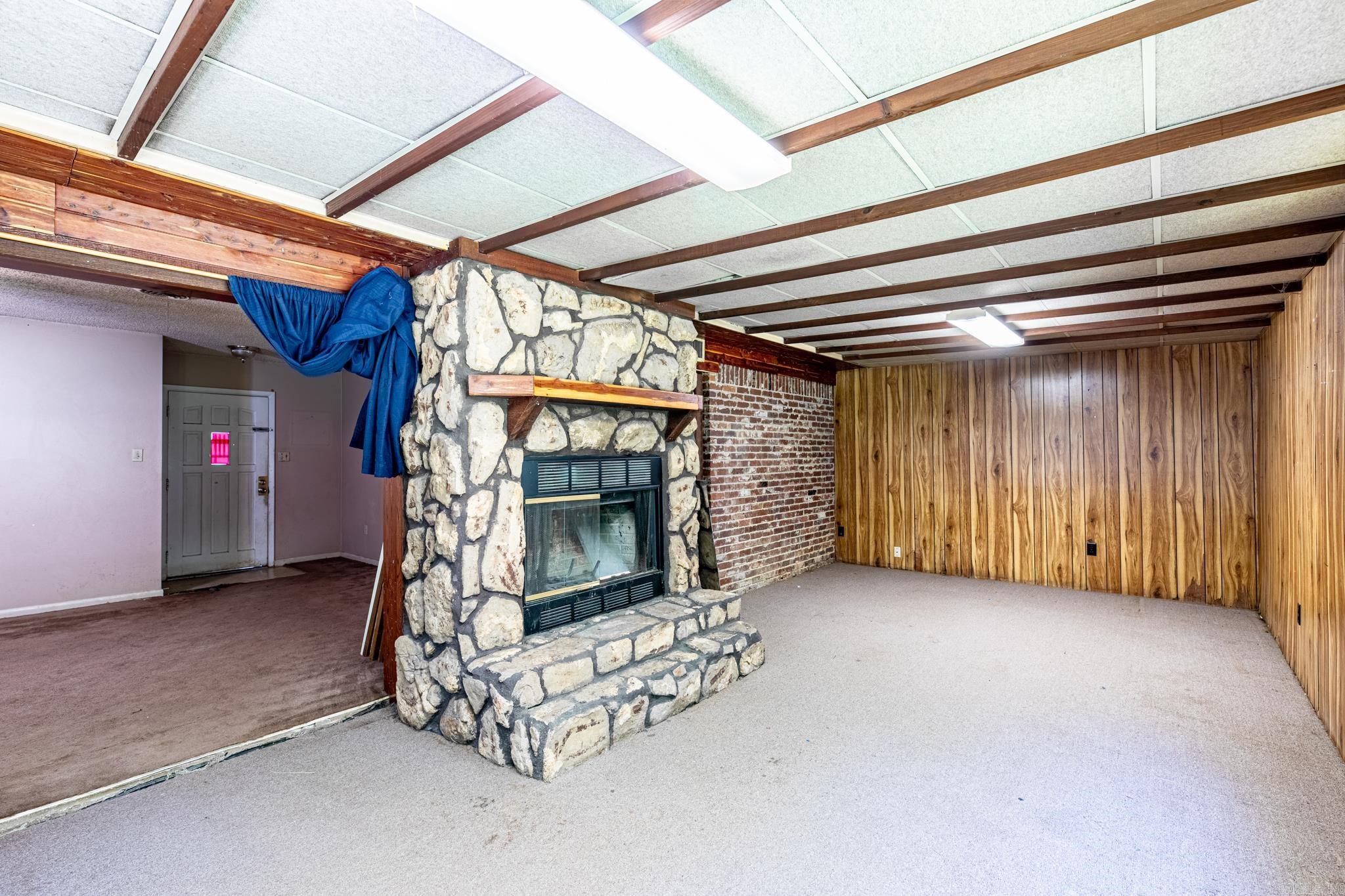 SUNNY VALLEY - Residential