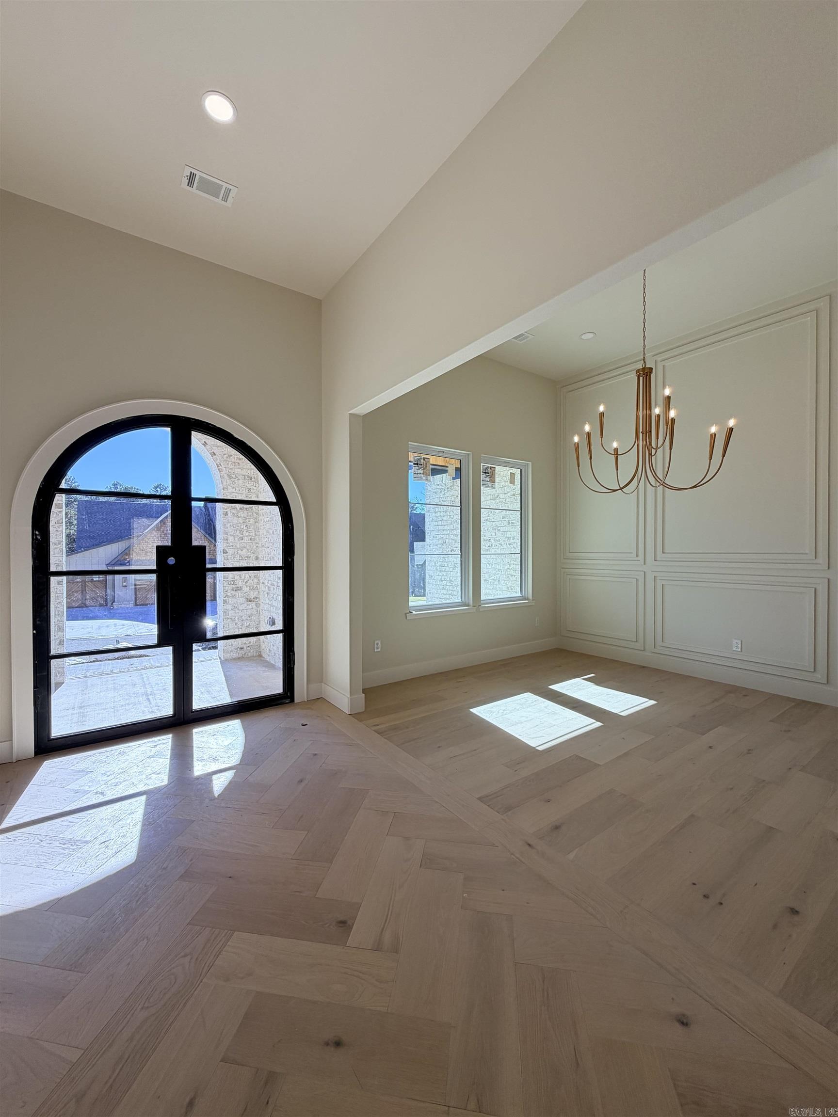 BEAR DEN ESTATES - Residential