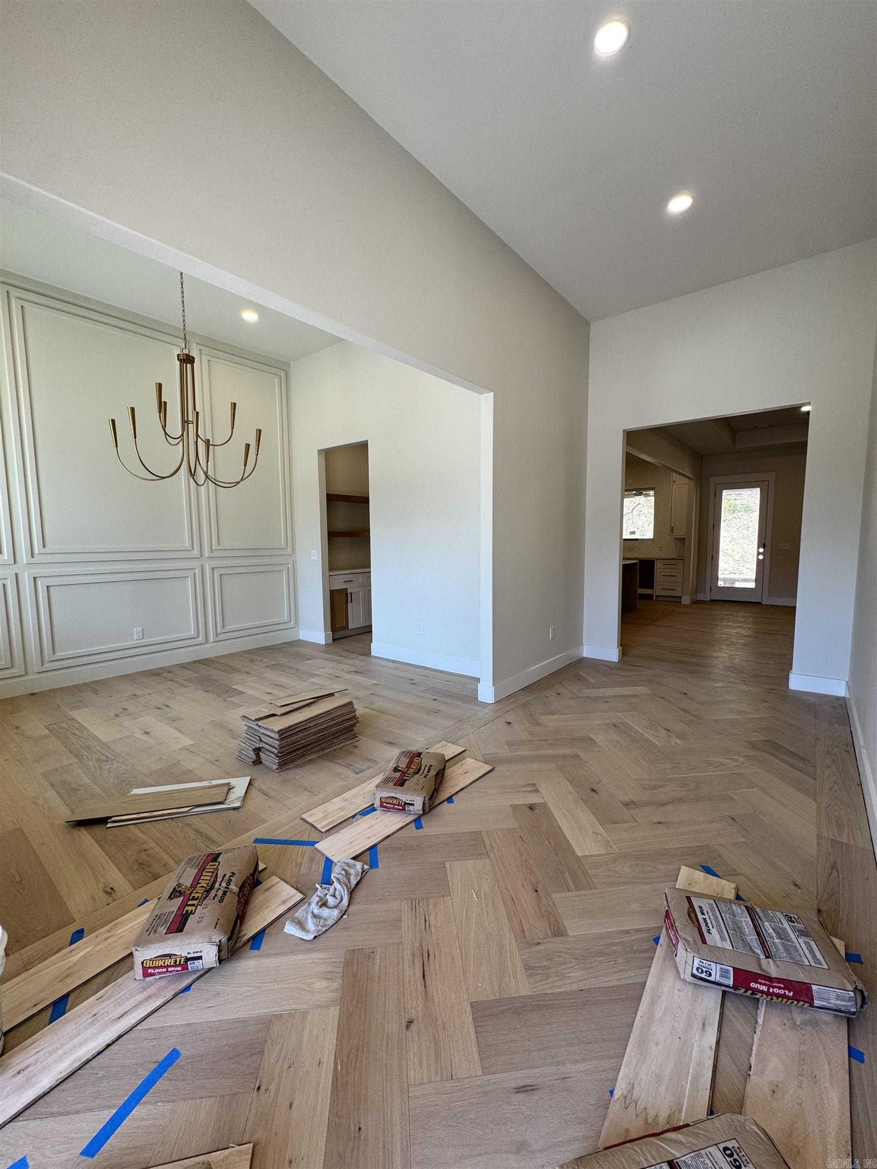 BEAR DEN ESTATES - Residential