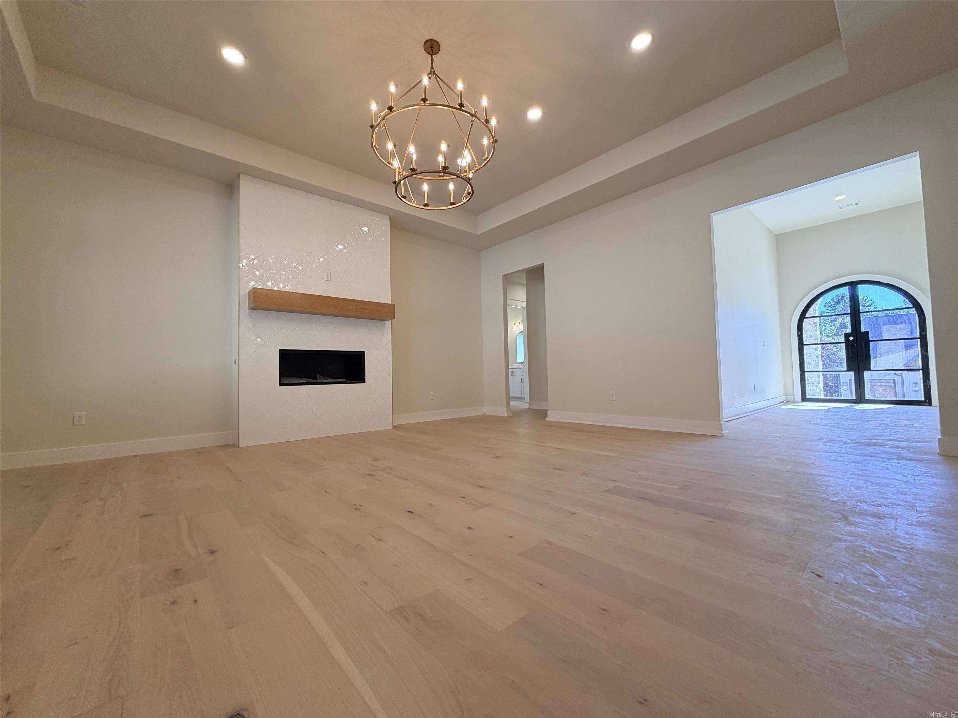 BEAR DEN ESTATES - Residential