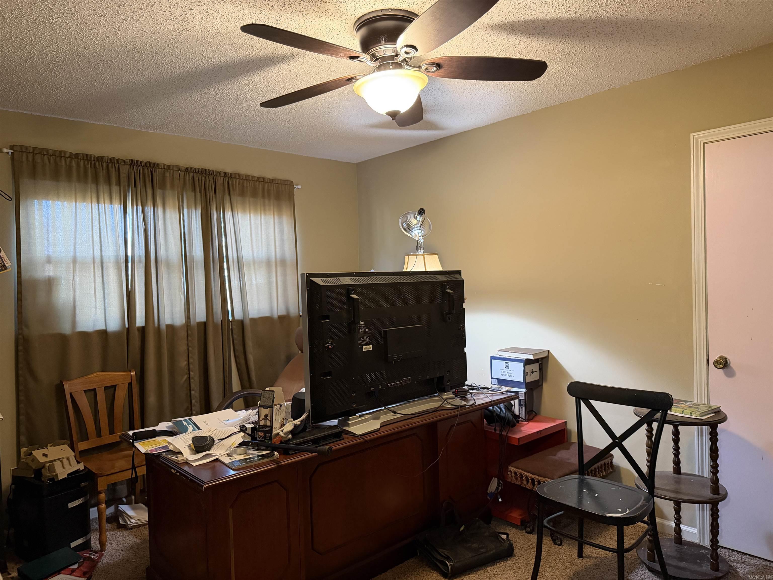 WINDSOR PLACE - Residential