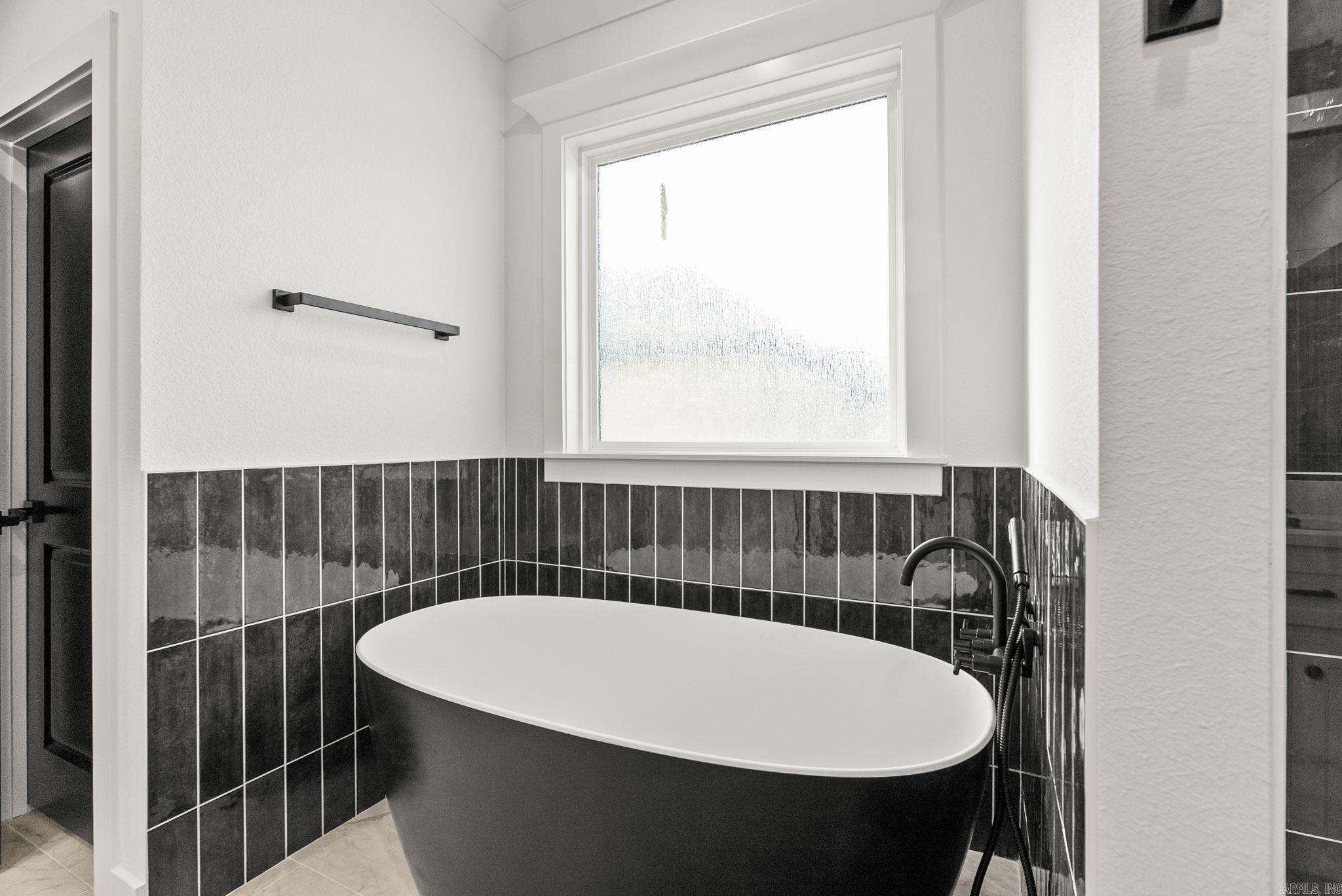 WINDRIDGE ESTATES PHASE 1 - Residential